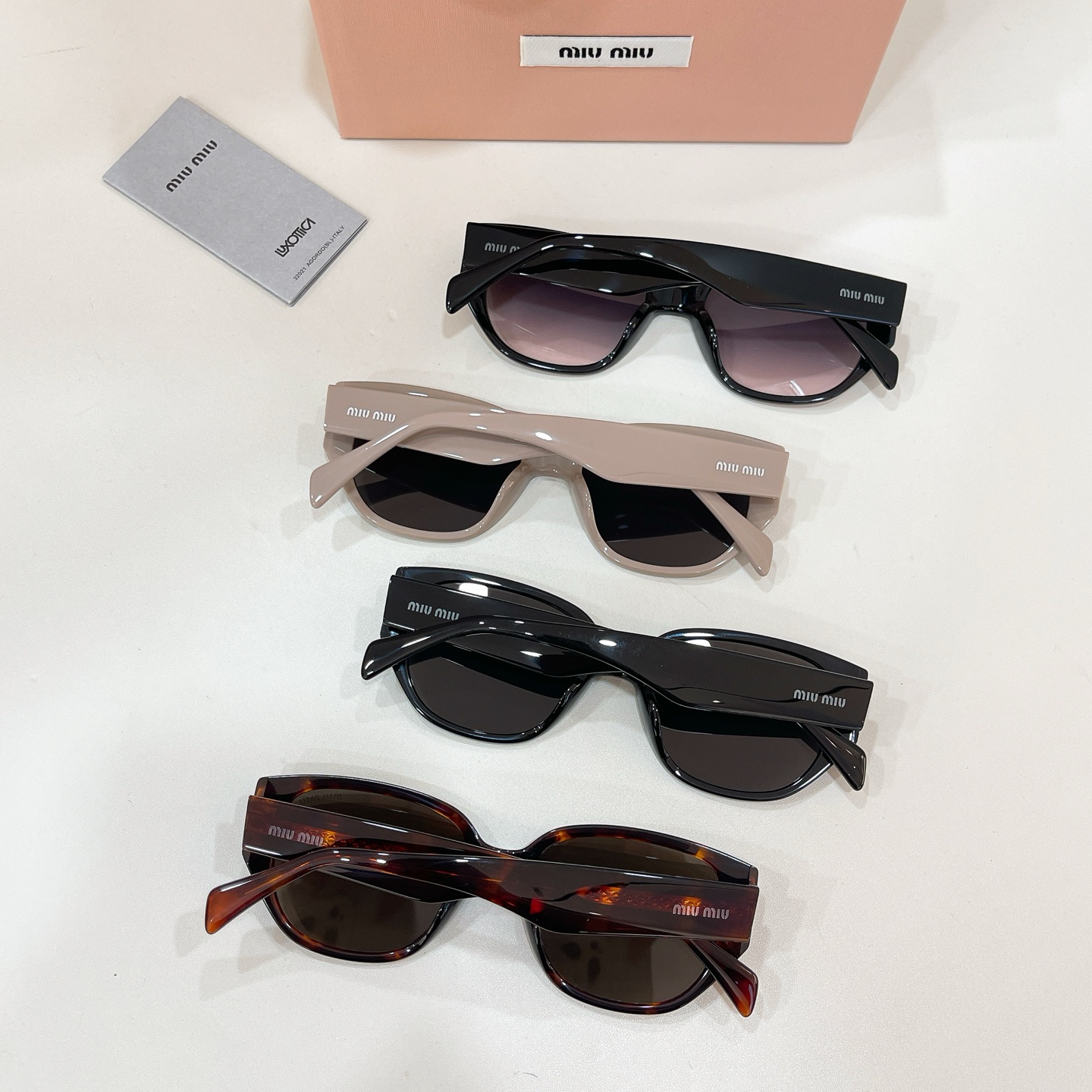 MIU M*🎀🎀🎀MODEL:SMU 62WS🎀🎀🎀SIZE：55口19-152🎀🎀🎀