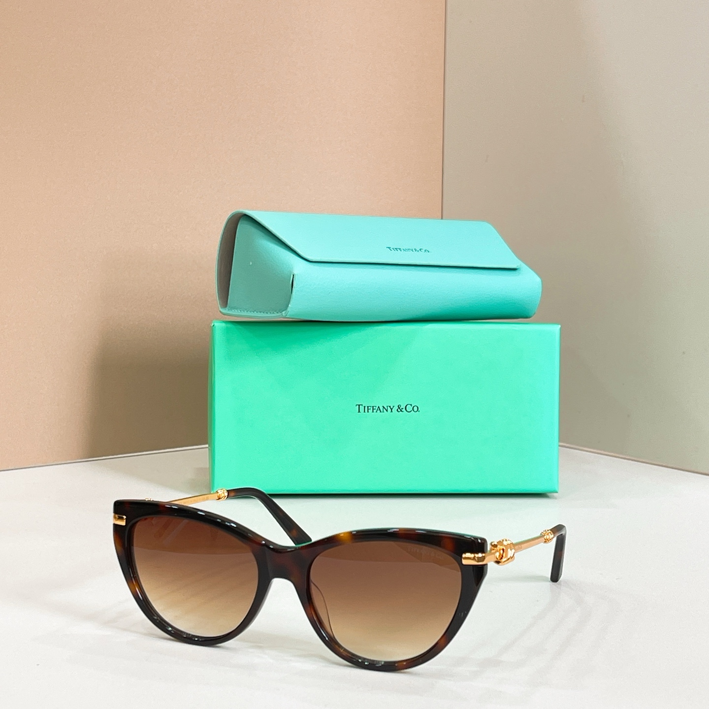 TIFFANY&Co.✨✨✨MODEL：TF4253✨✨✨ SIZE：56口18-145✨✨✨