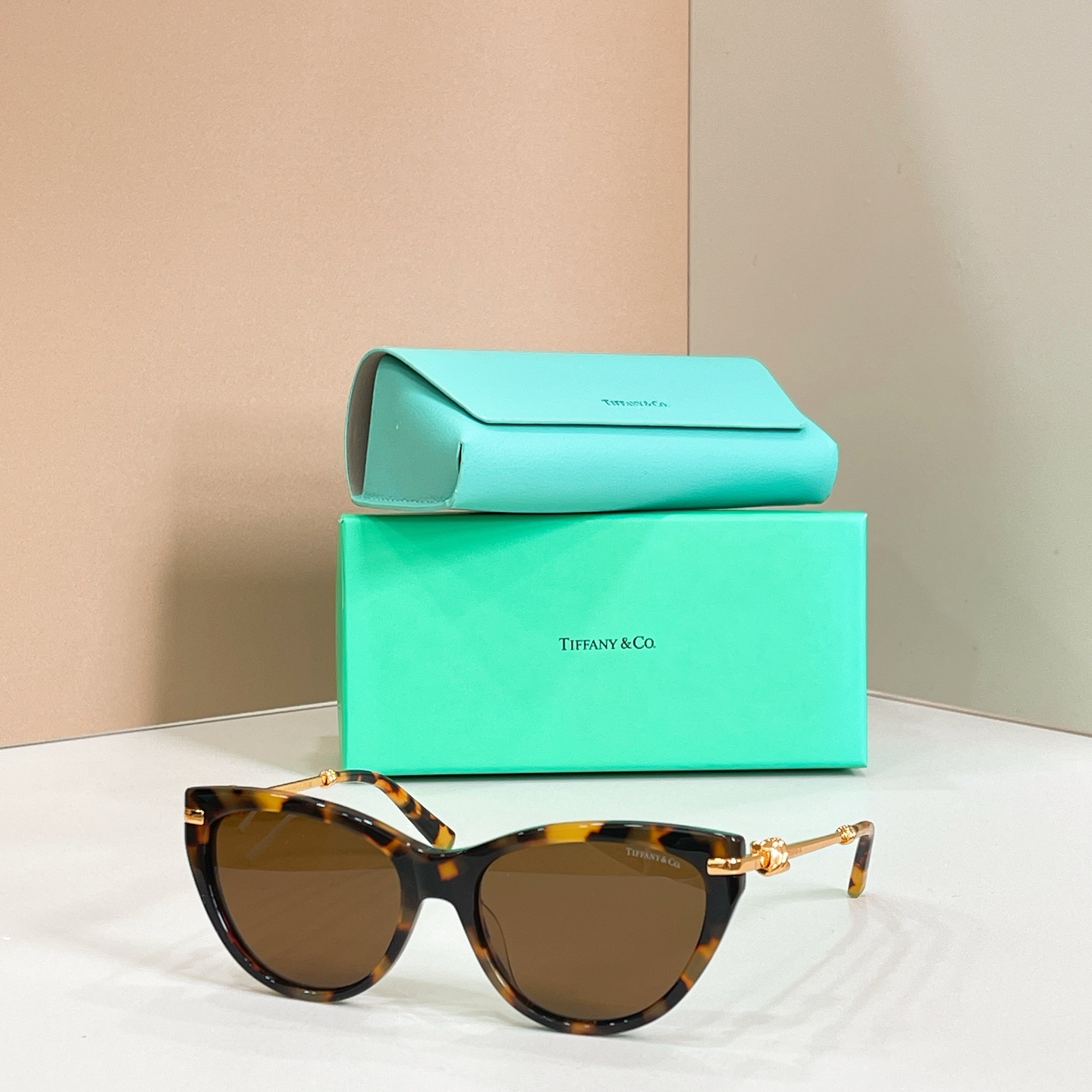 TIFFANY&Co.✨✨✨MODEL：TF4253✨✨✨ SIZE：56口18-145✨✨✨