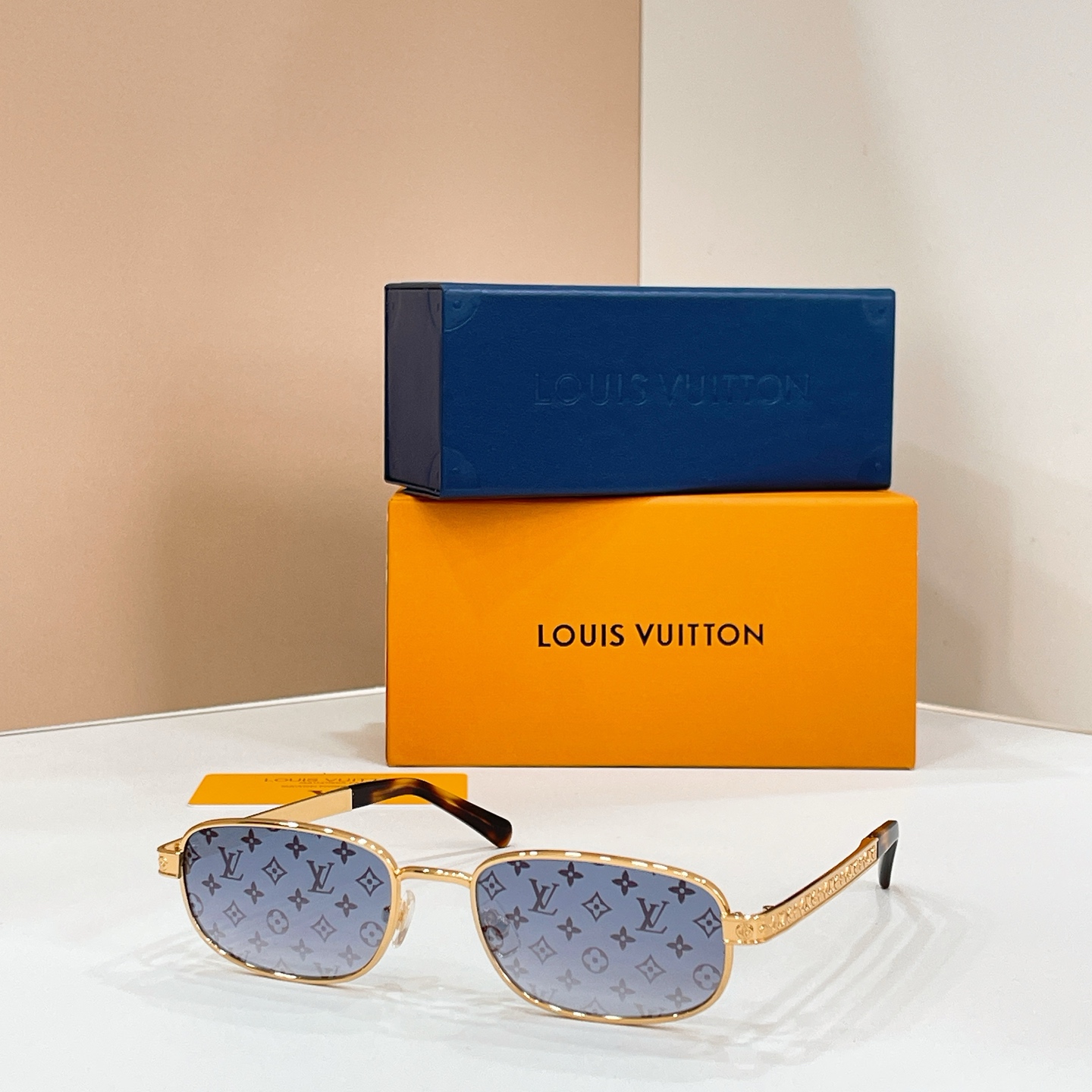 LOUIS VUITTO*✨✨✨MODEL：Z2931U✨✨✨ SIZE：54口20-145✨✨✨