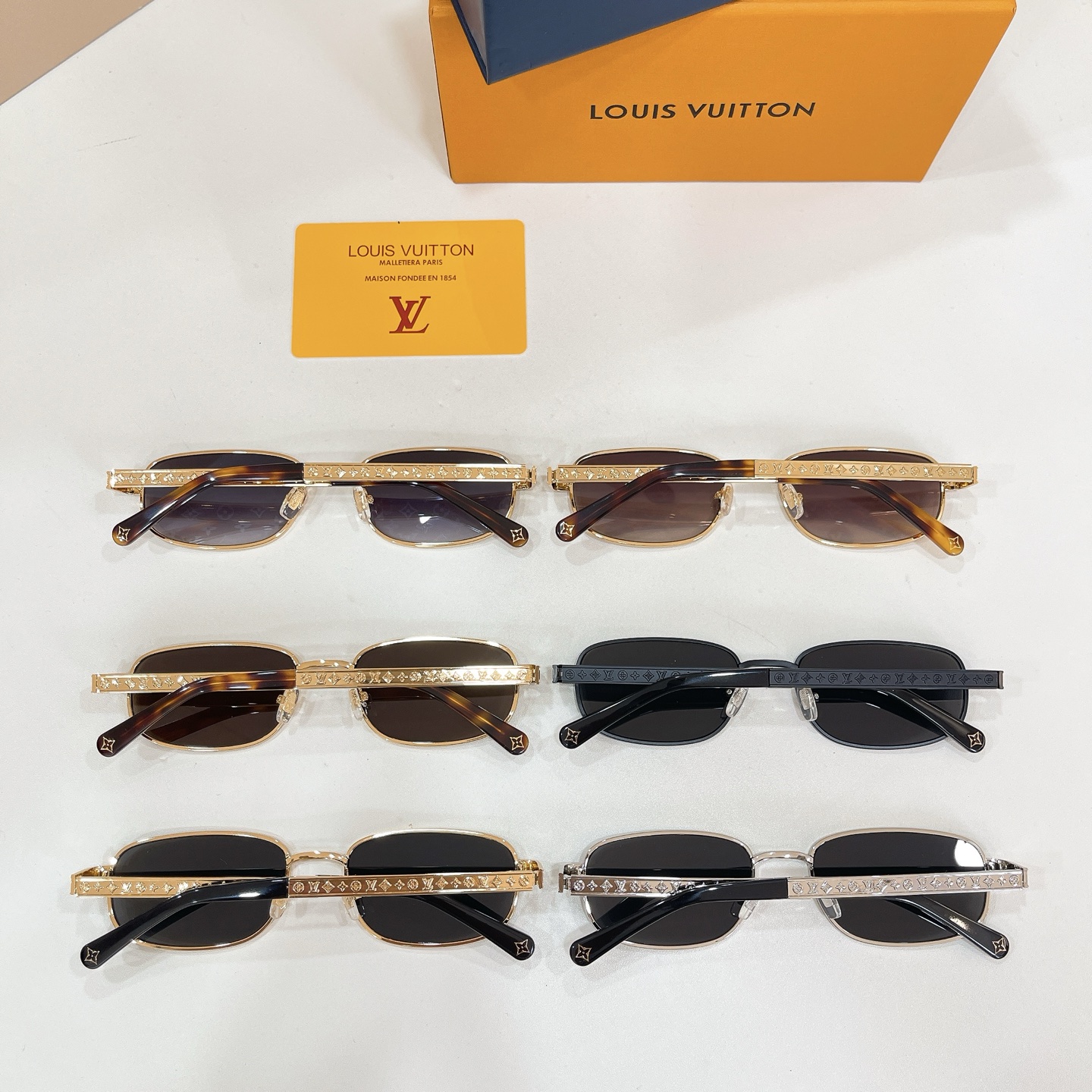 LOUIS VUITTO*✨✨✨MODEL：Z2931U✨✨✨ SIZE：54口20-145✨✨✨