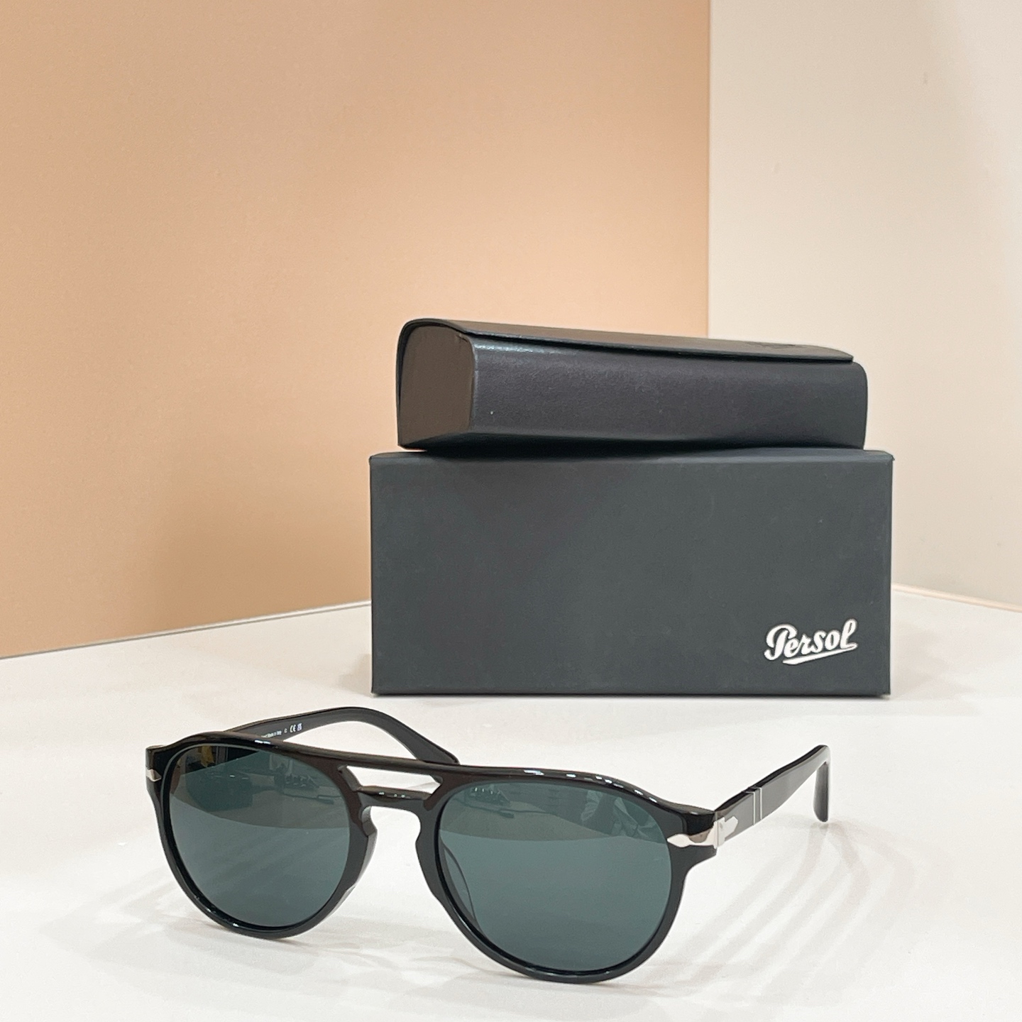 Persol🌟🌟🌟MODEL：3235-S🌟🌟🌟SIZE：55口20-145🌟🌟🌟