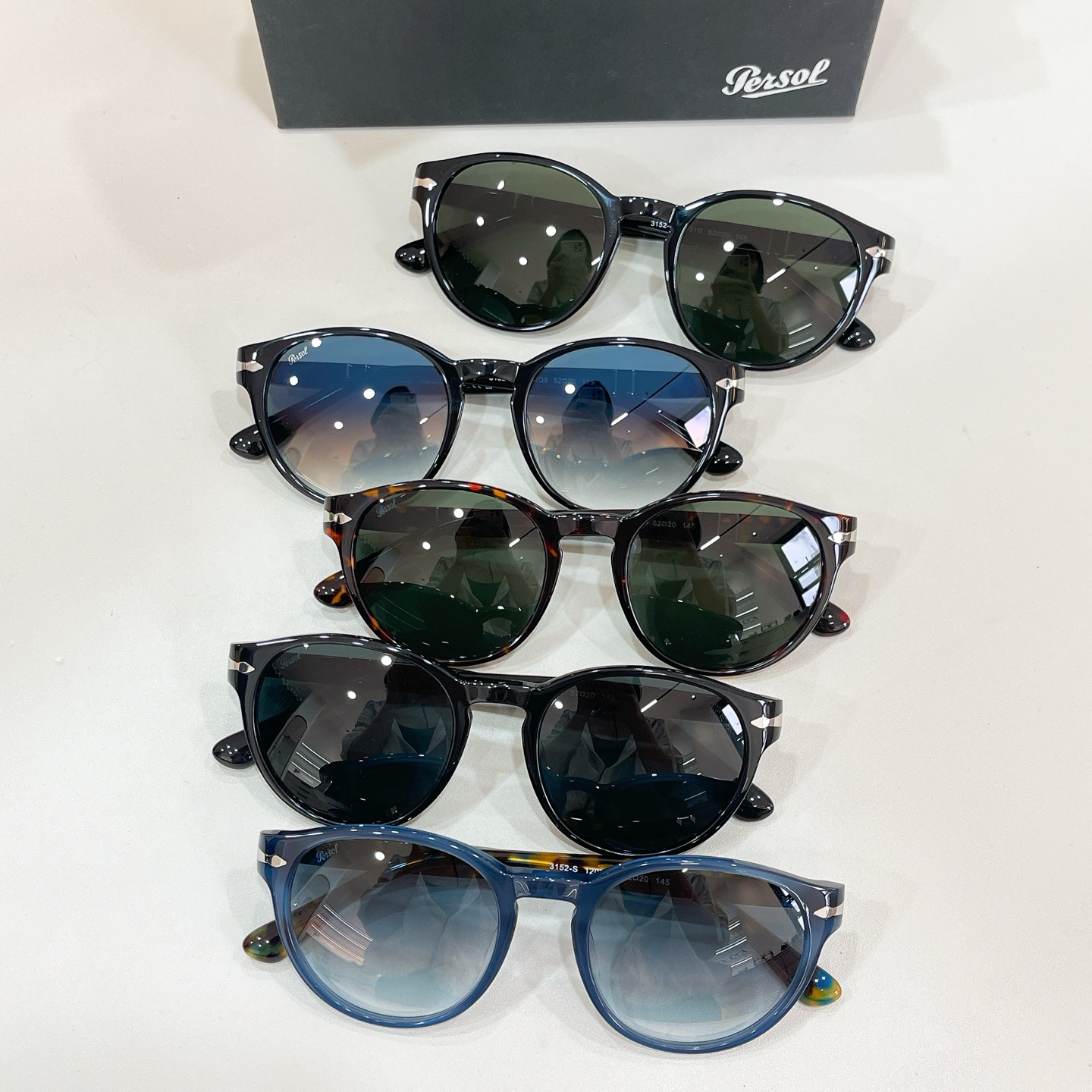 Persol🌟🌟🌟MODEL：3152-S🌟🌟🌟SIZE：52口20-145🌟🌟🌟