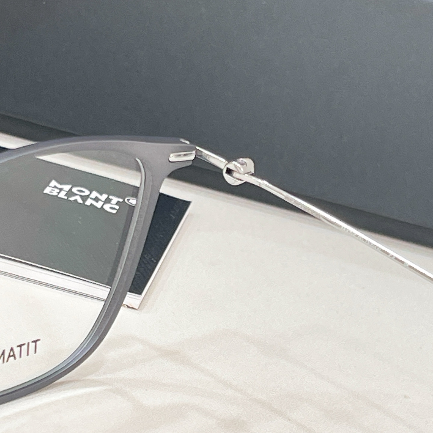 MONT BLAN*🍂🍂🍂MODEL:MB3356O🍂🍂🍂SIZE: 53口21-145🍂🍂🍂 钛～～