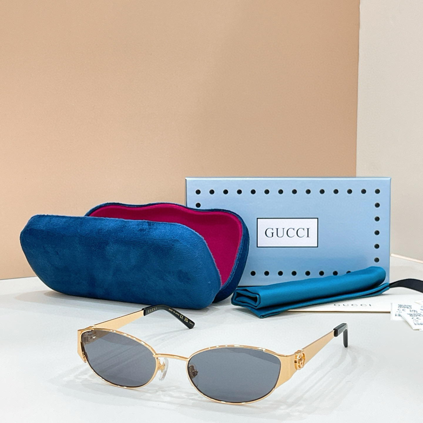 ￼ GUCCI🐝🐝🐝MODEL：GG2197S 🐝🐝🐝SIZE:55口19-140🐝🐝🐝