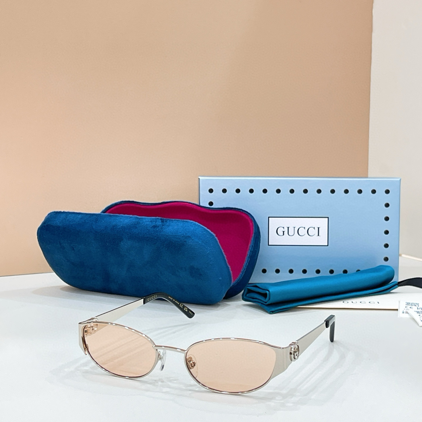 ￼ GUCCI🐝🐝🐝MODEL：GG2197S 🐝🐝🐝SIZE:55口19-140🐝🐝🐝