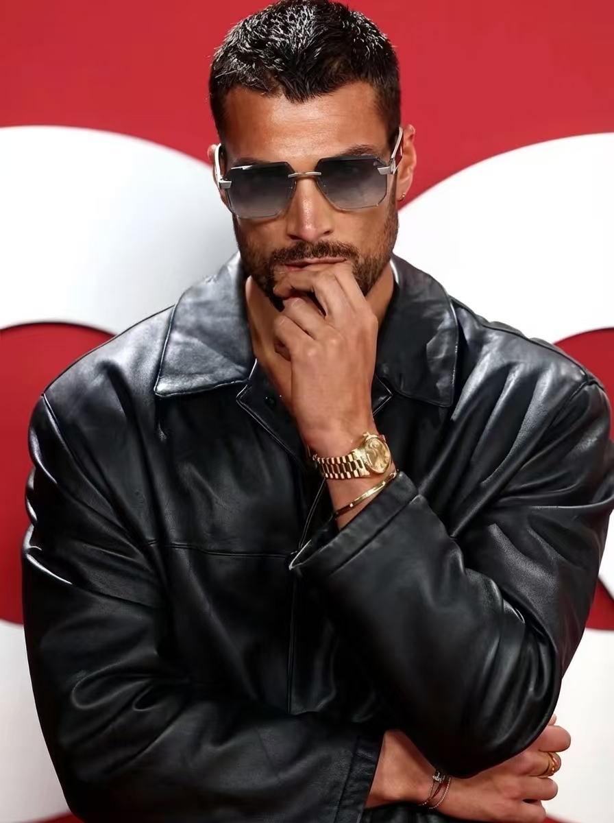 MAYBACH迈巴赫⚜️⚜️⚜️MODEL：THE VISIONIST SUN I⚜️⚜️⚜️SIZE：