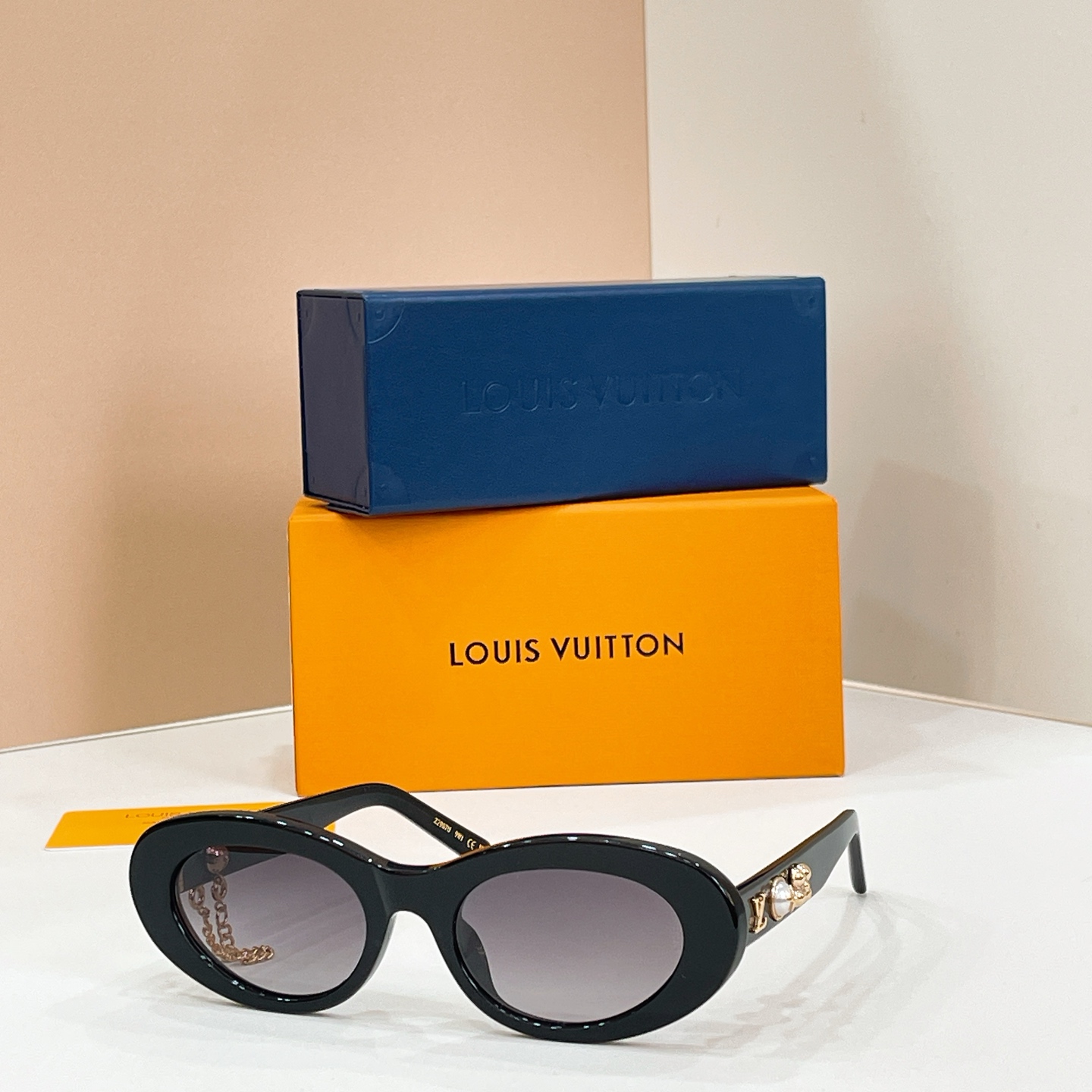 LOUIS VUITTO*✨✨✨MODEL：Z2987U✨✨✨ SIZE：53口20-145✨✨✨