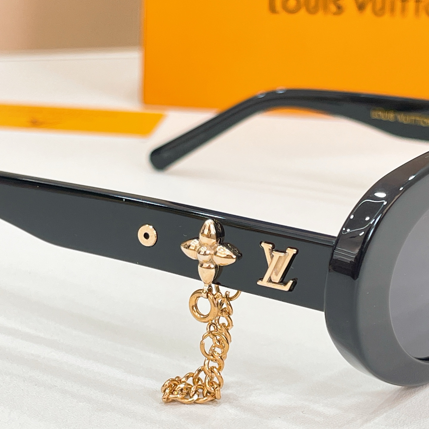 LOUIS VUITTO*✨✨✨MODEL：Z2987U✨✨✨ SIZE：53口20-145✨✨✨