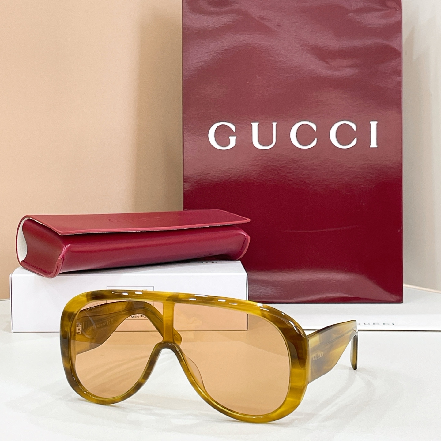 ￼ GUCCI🐝🐝🐝MODEL：GG2164S🐝🐝🐝SIZE:119口140🐝🐝🐝