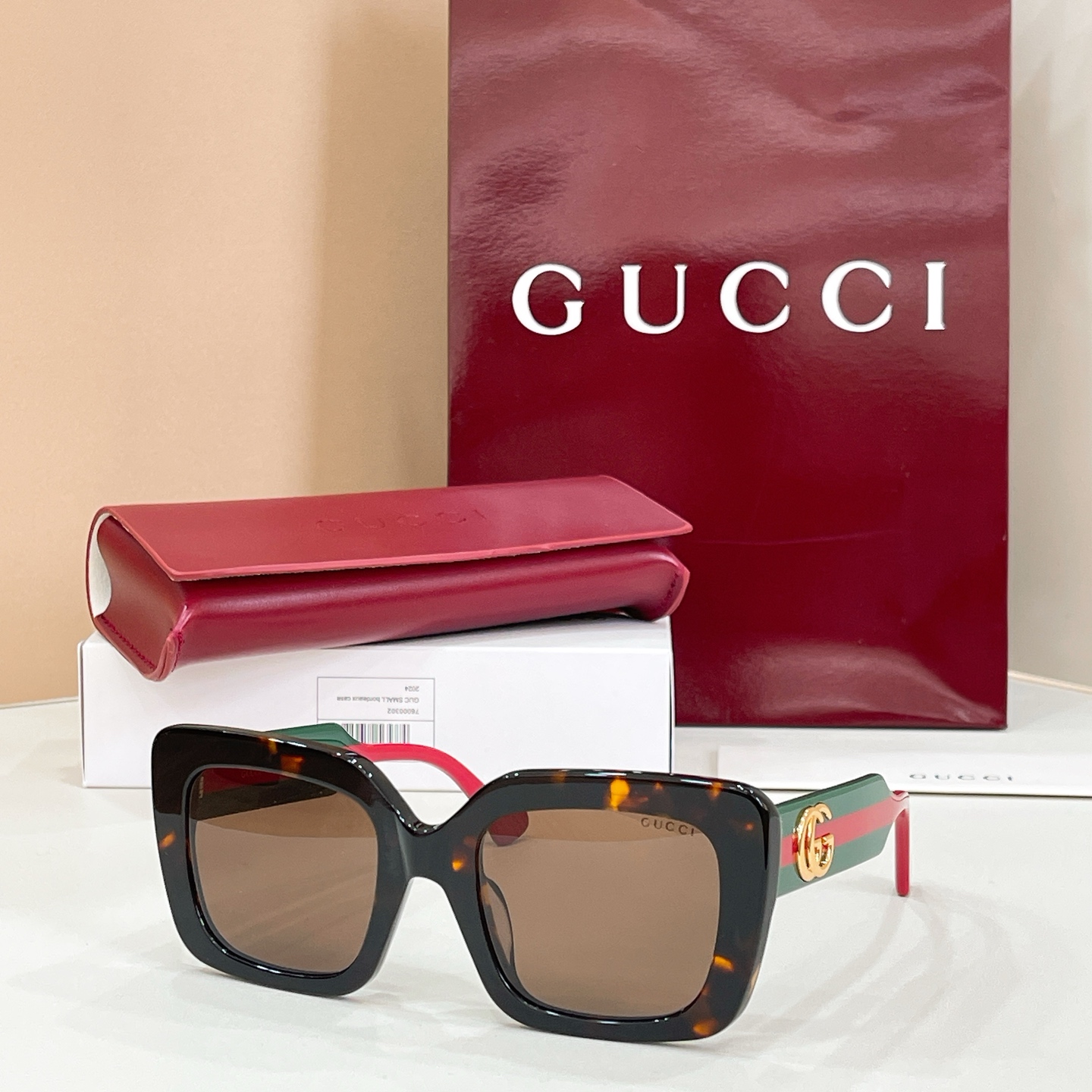 GUCCI🐝🐝🐝MODEL：GG1560S🐝🐝🐝SIZE:52口22-145🐝🐝🐝