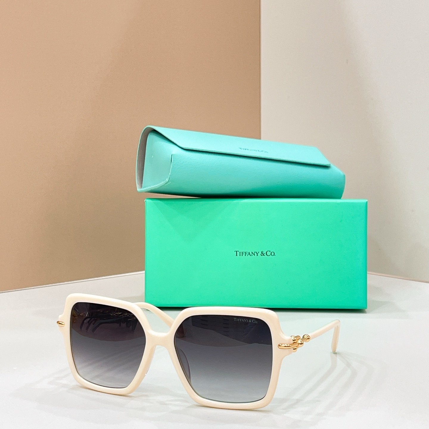 TIFFANY&Co.✨✨✨MODEL：TF4260U✨✨✨ SIZE：57口16-140✨✨✨