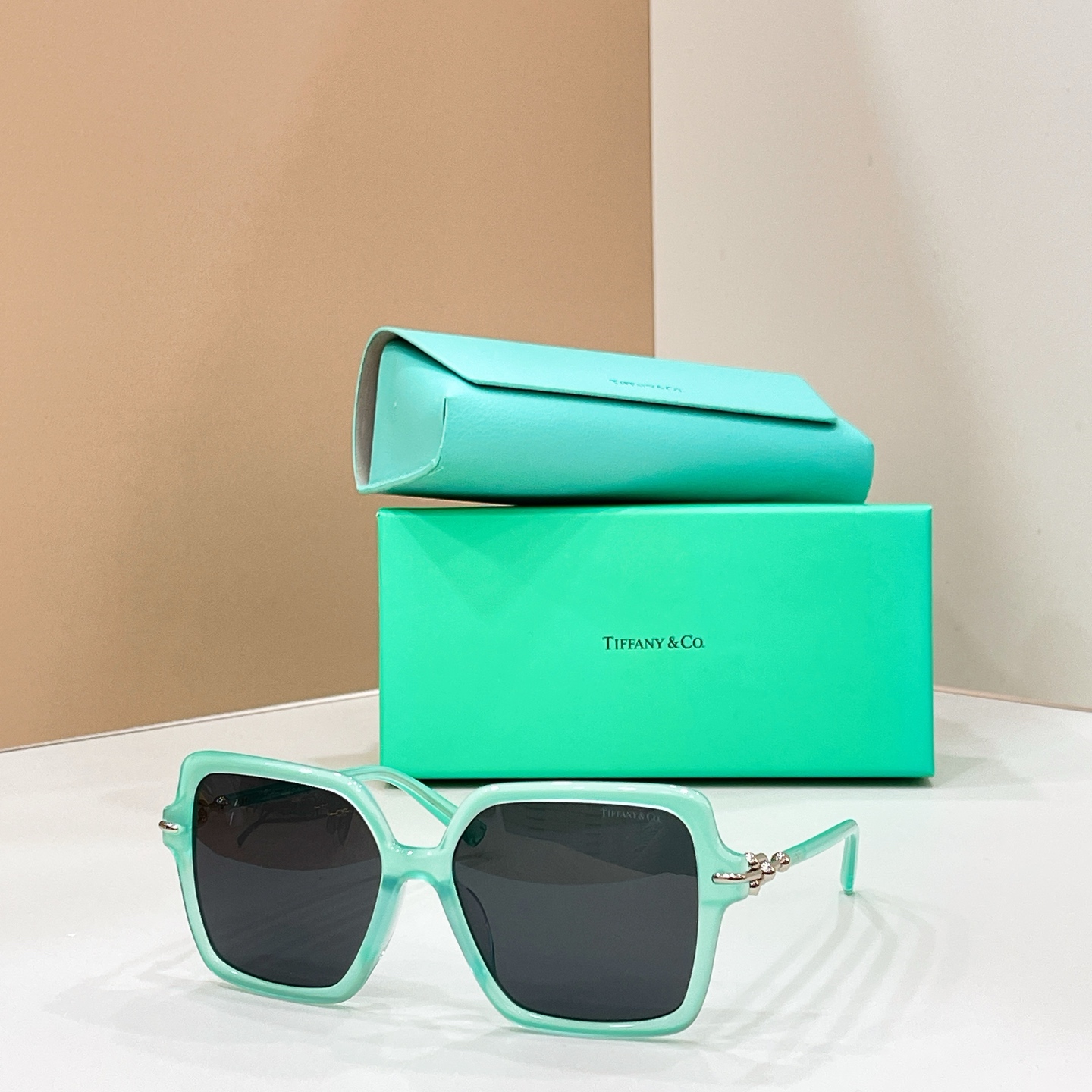 TIFFANY&Co.✨✨✨MODEL：TF4260U✨✨✨ SIZE：57口16-140✨✨✨