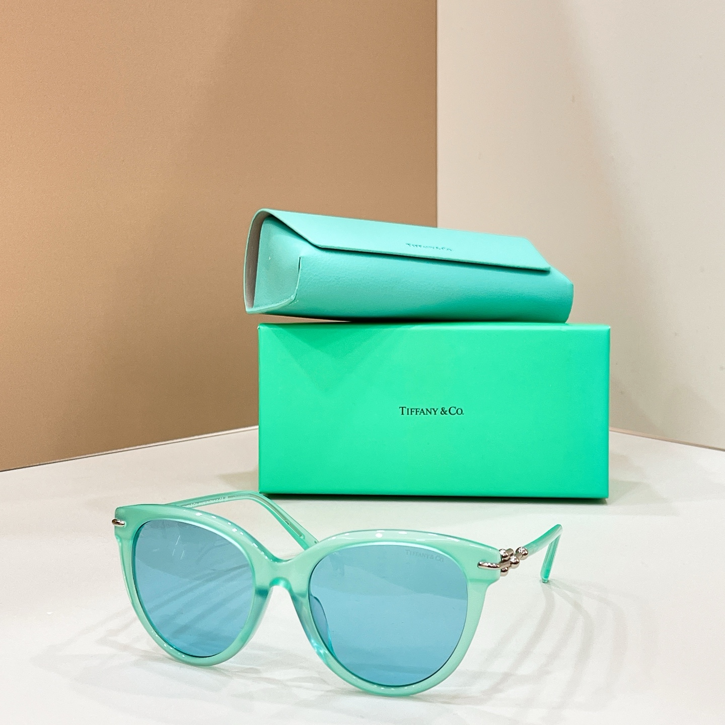 TIFFANY&Co.✨✨✨MODEL：TF4261✨✨✨ SIZE：56口19-140✨✨✨