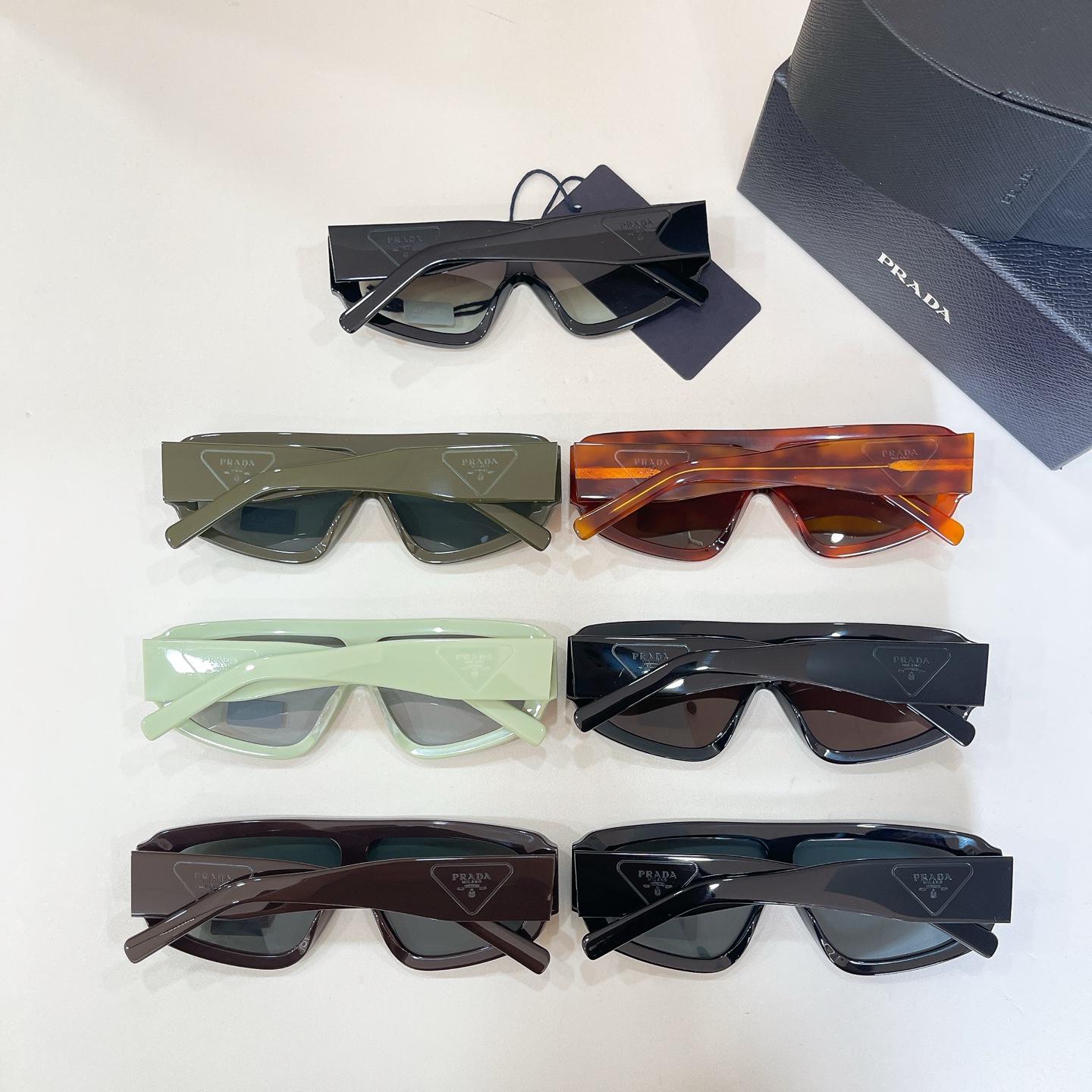 PRAD*✨✨✨MODEL：PR D10SU✨✨✨SIZE：124口145✨✨✨