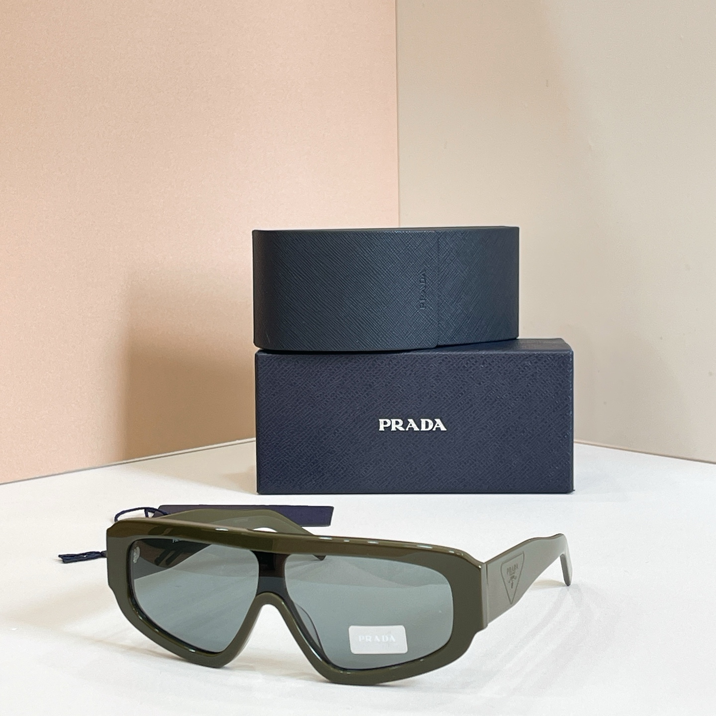 PRAD*✨✨✨MODEL：PR D10SU✨✨✨SIZE：124口145✨✨✨