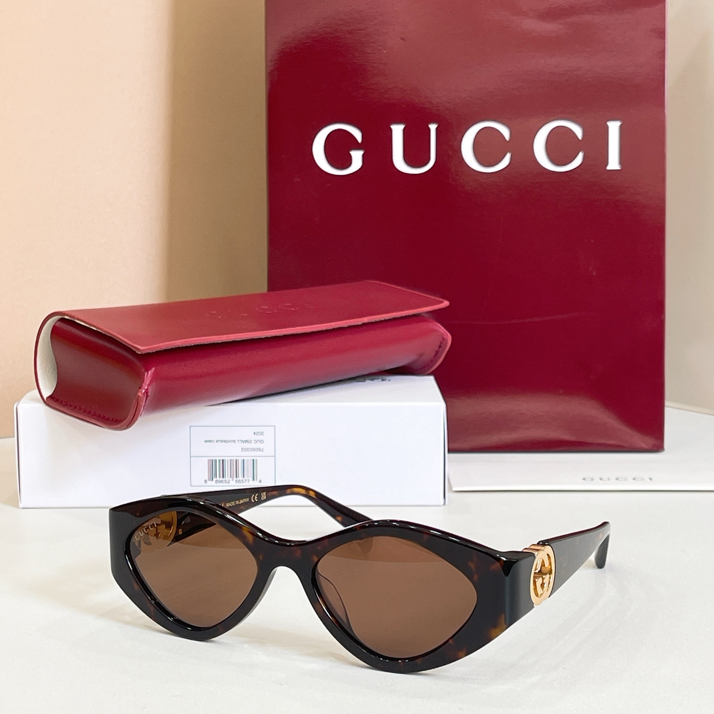 GUCCI🐝🐝🐝MODEL：GG2121S🐝🐝🐝SIZE:52口17-135🐝🐝🐝