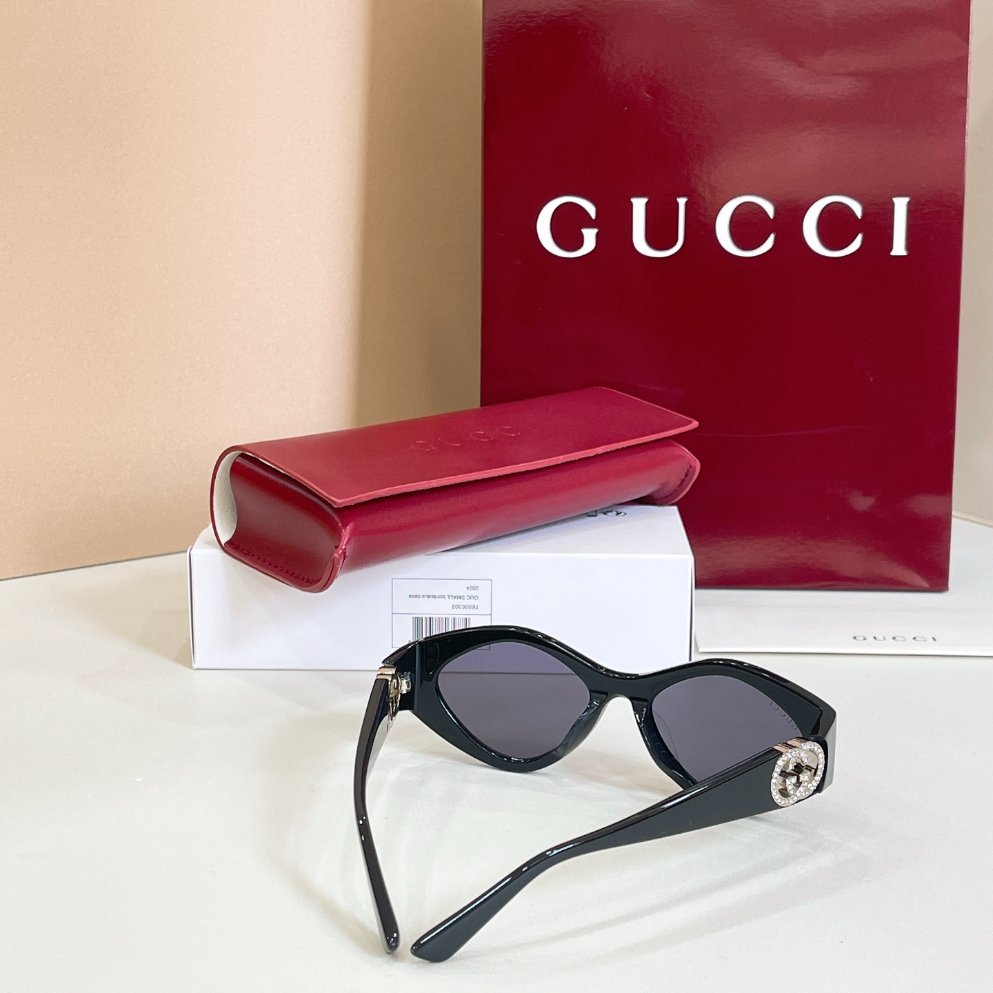 GUCCI🐝🐝🐝MODEL：GG2121S🐝🐝🐝SIZE:52口17-135🐝🐝🐝