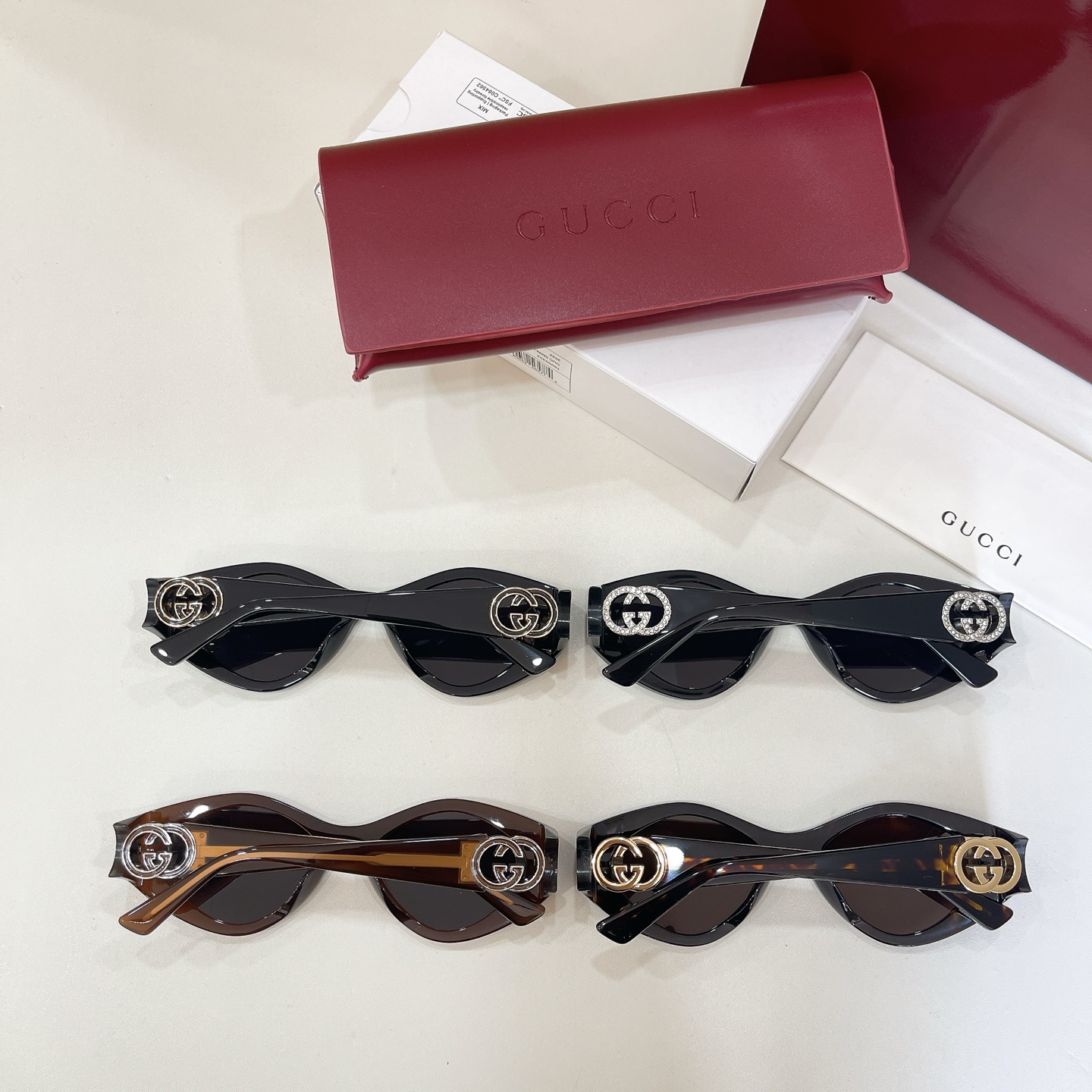 GUCCI🐝🐝🐝MODEL：GG2121S🐝🐝🐝SIZE:52口17-135🐝🐝🐝