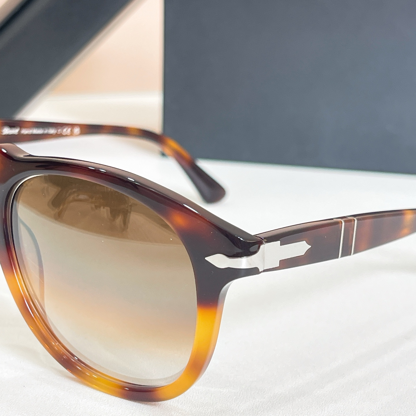 Persol🌟🌟🌟MODEL：649-S🌟🌟🌟SIZE：54口20-140🌟🌟🌟