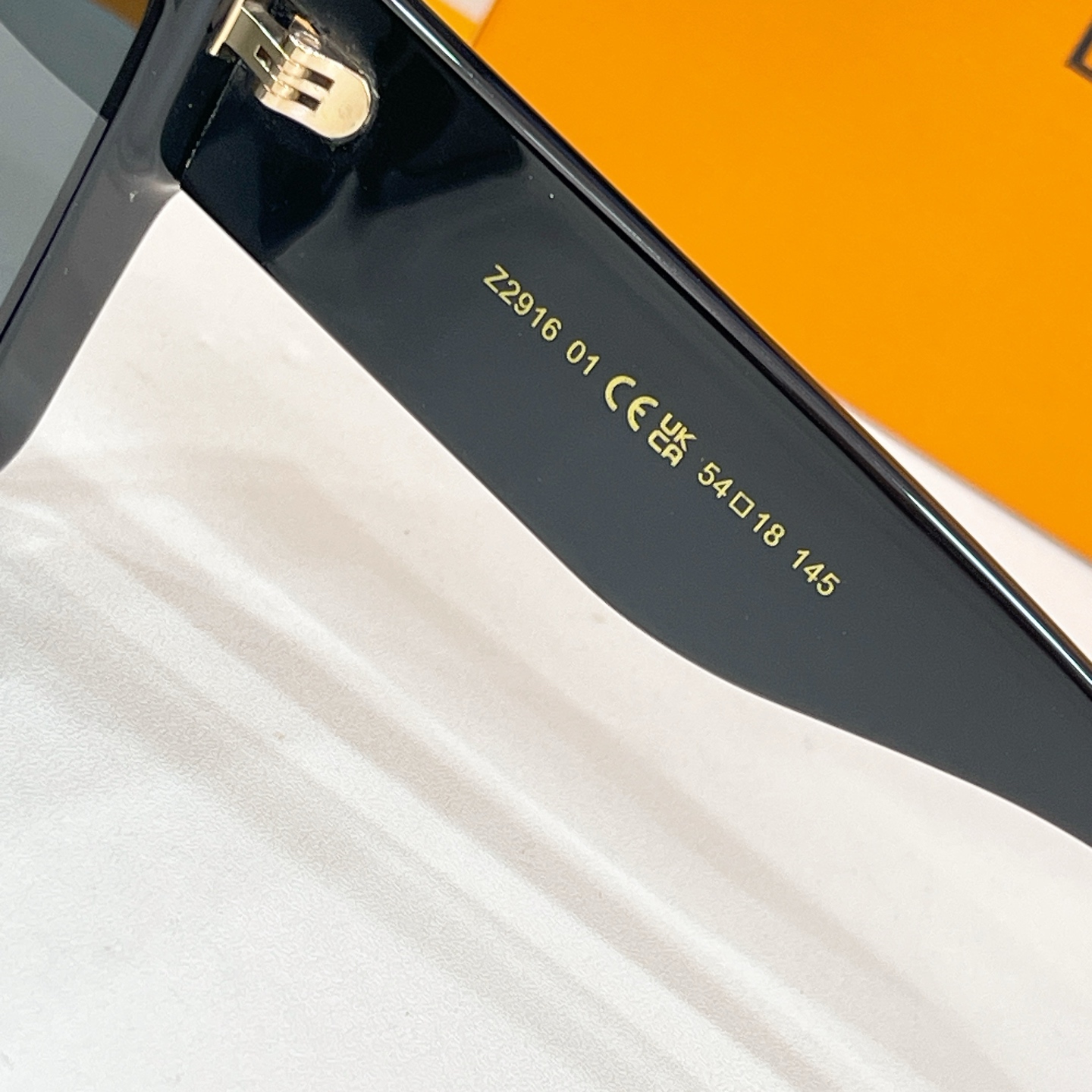 LOUIS VUITTO*✨✨✨MODEL：Z2916✨✨✨ SIZE：54口18-145✨✨✨