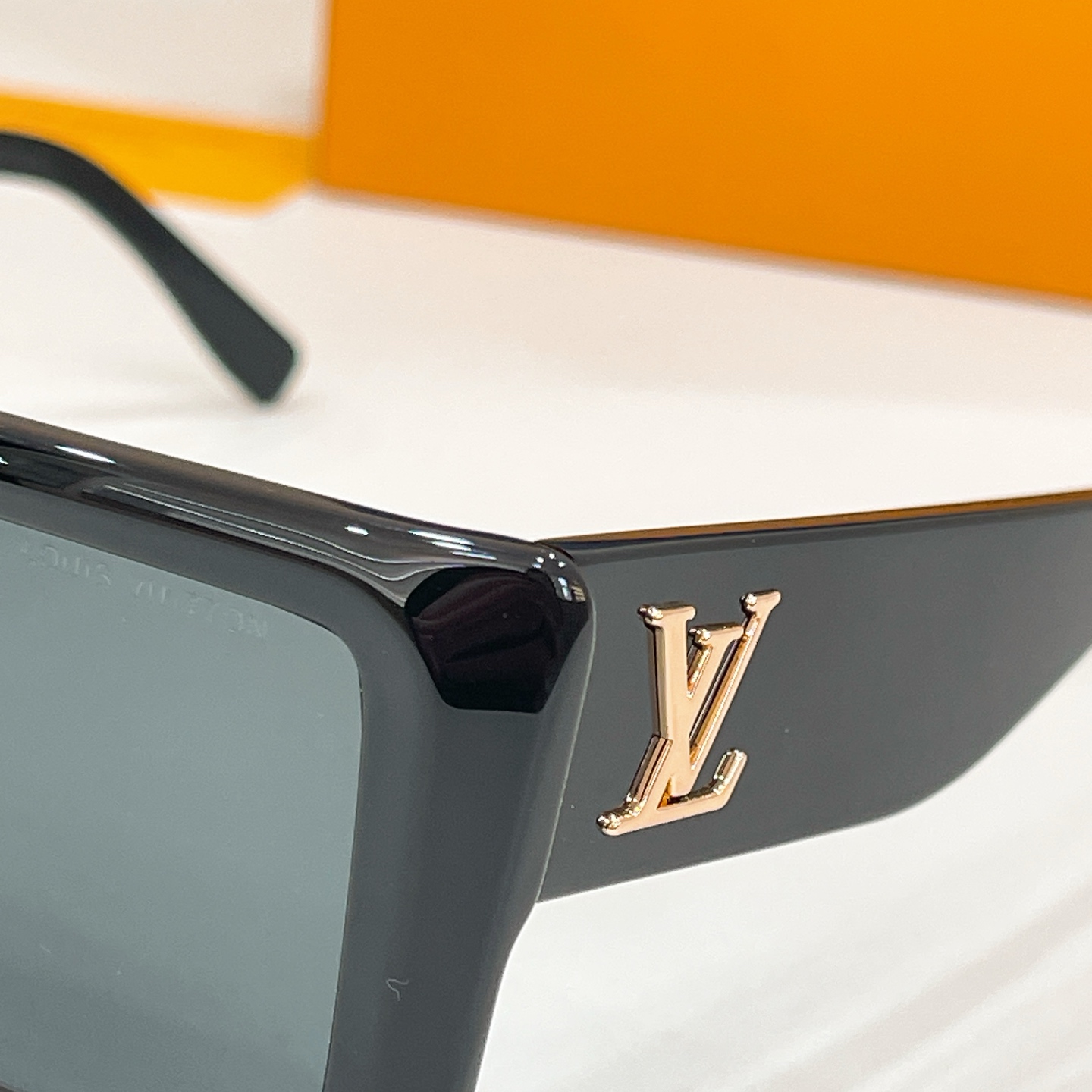 LOUIS VUITTO*✨✨✨MODEL：Z2916✨✨✨ SIZE：54口18-145✨✨✨