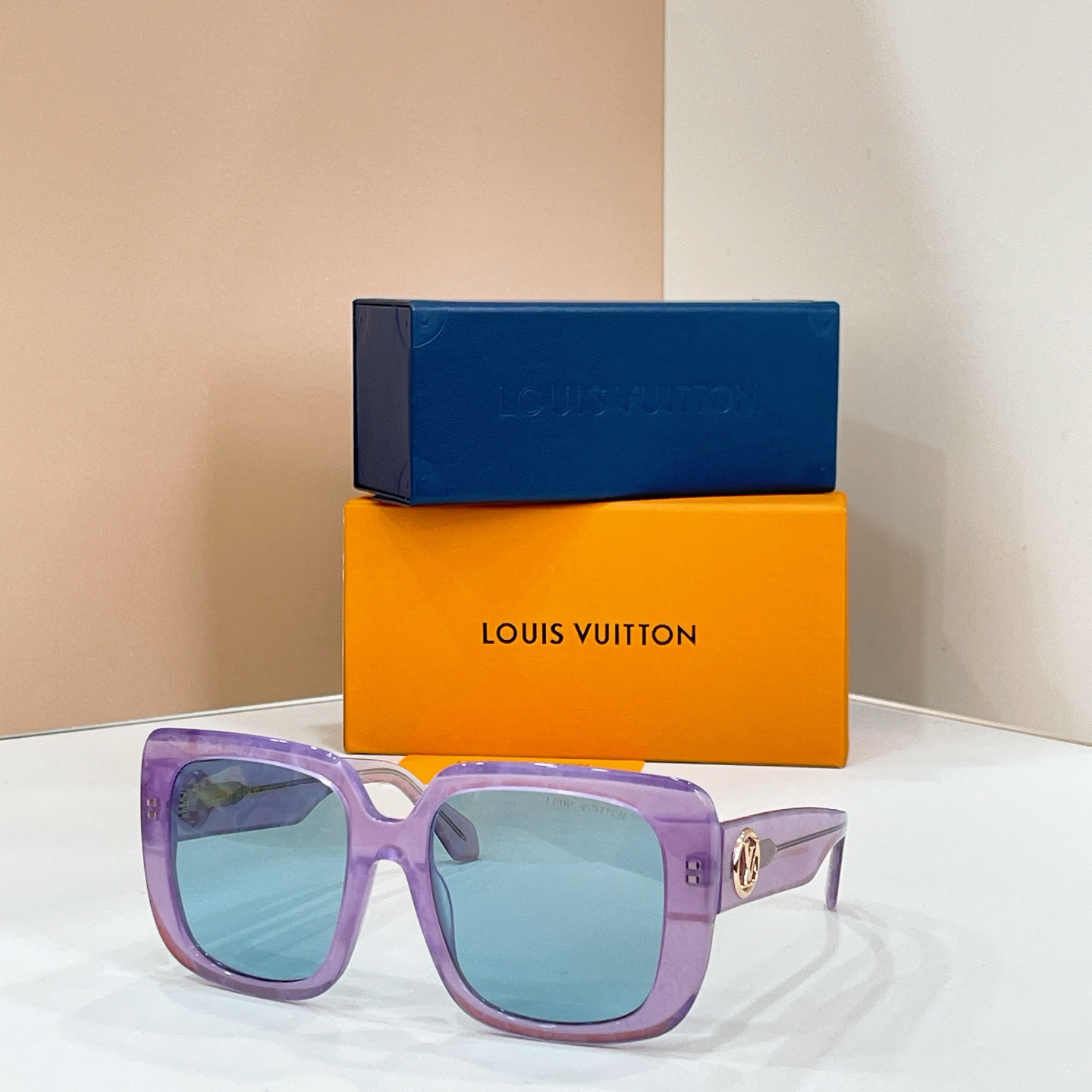 LOUIS VUITTO*✨✨✨MODEL：Z2592✨✨✨ SIZE：55口10-145✨✨✨