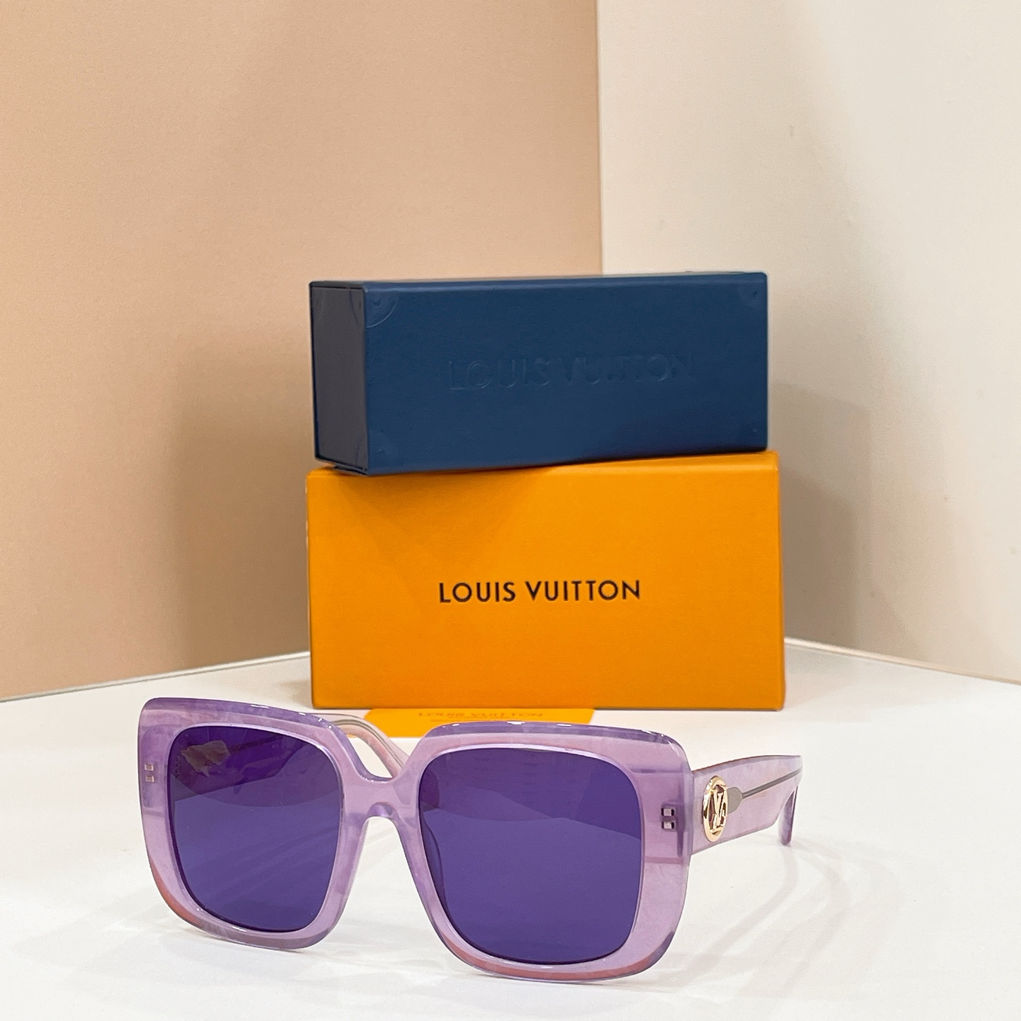 LOUIS VUITTO*✨✨✨MODEL：Z2592✨✨✨ SIZE：55口10-145✨✨✨