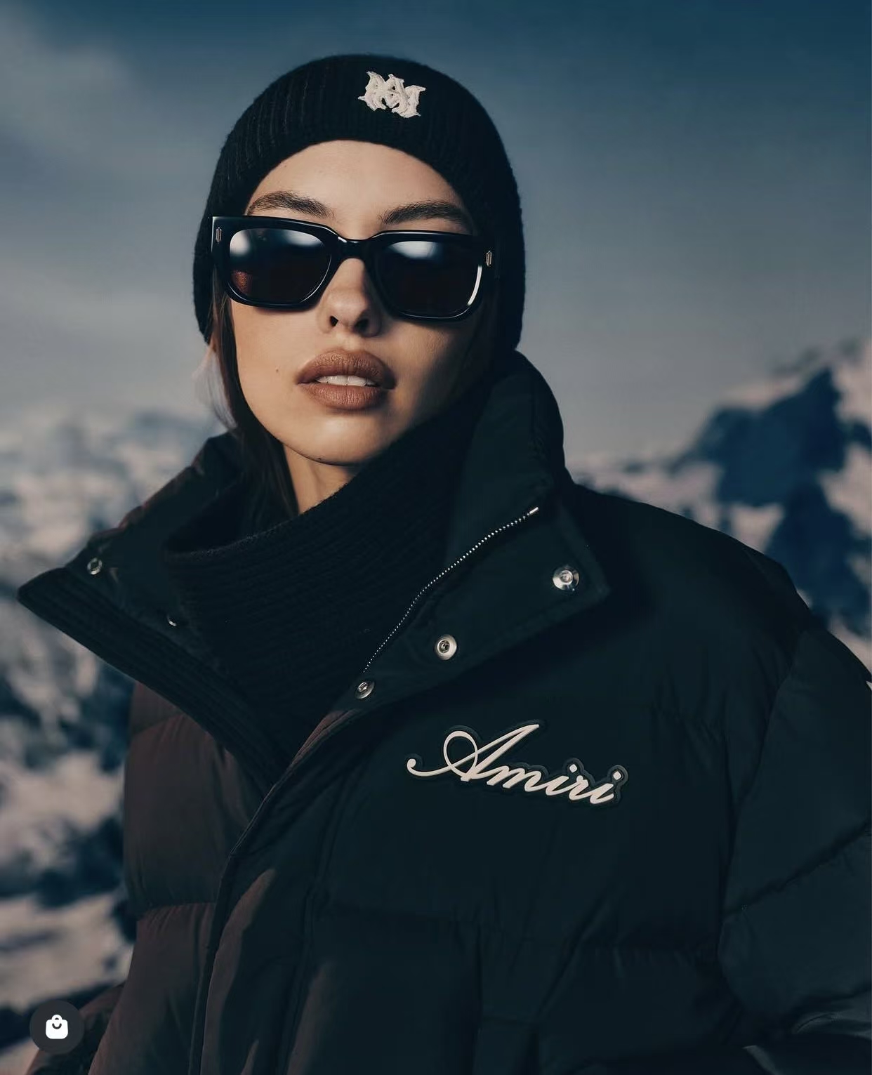 AMIR*🍋‍🟩🍋‍🟩🍋‍🟩model：Mulholland🍋‍🟩🍋‍🟩🍋‍🟩size：50口24-14