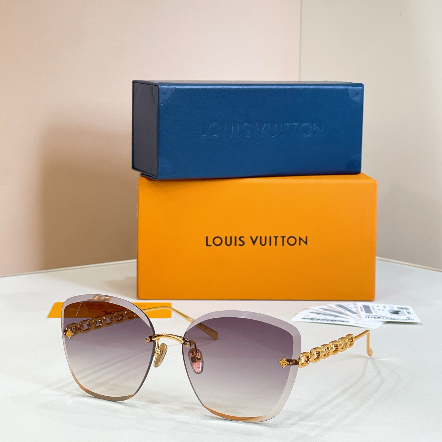LOUIS VUITTO*✨✨✨MODEL：Z2665U ✨✨✨ SIZE：61口15-140✨✨✨