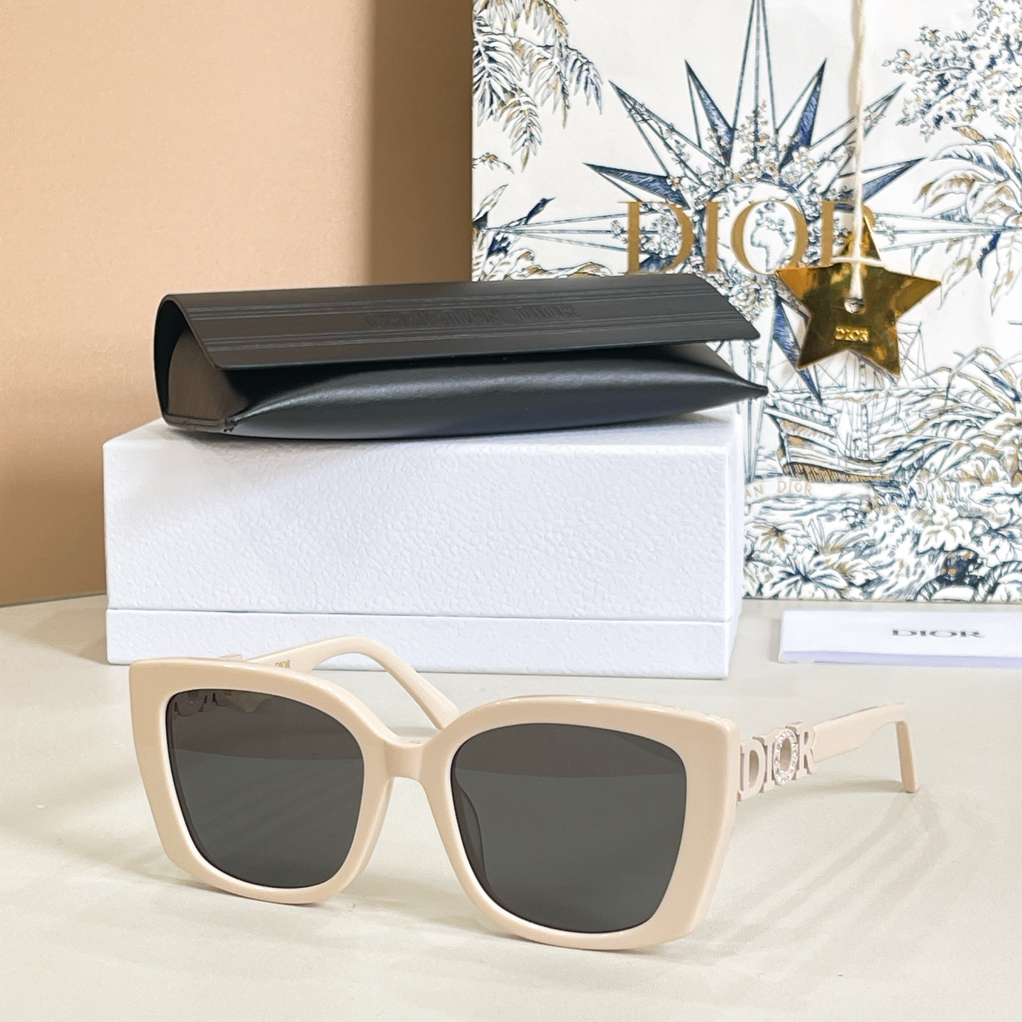 DIO*✨✨✨MODEL: CDior 8606✨✨✨SIZE：53口19-145✨✨