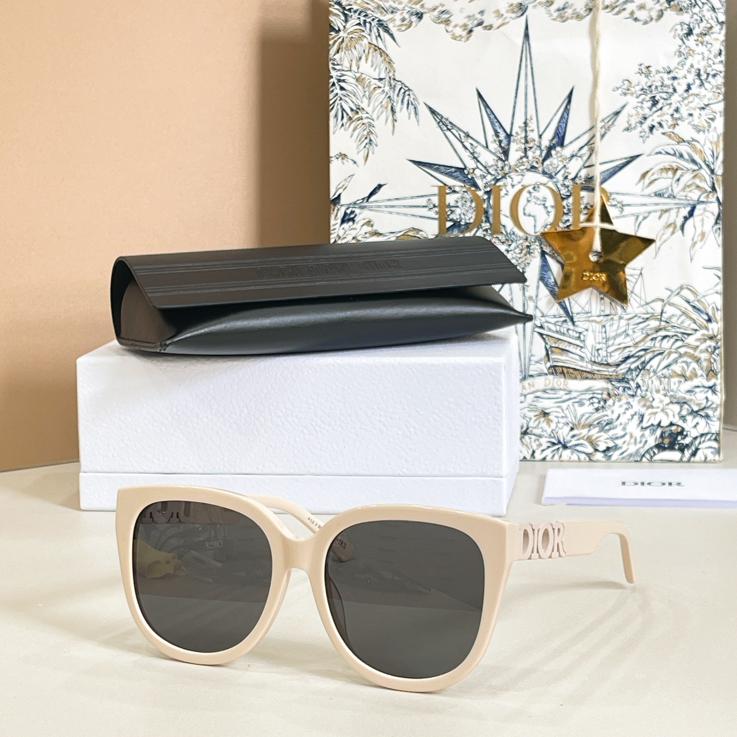 DIO*✨✨✨MODEL: CDior 8607✨✨✨SIZE：56口18-145✨✨