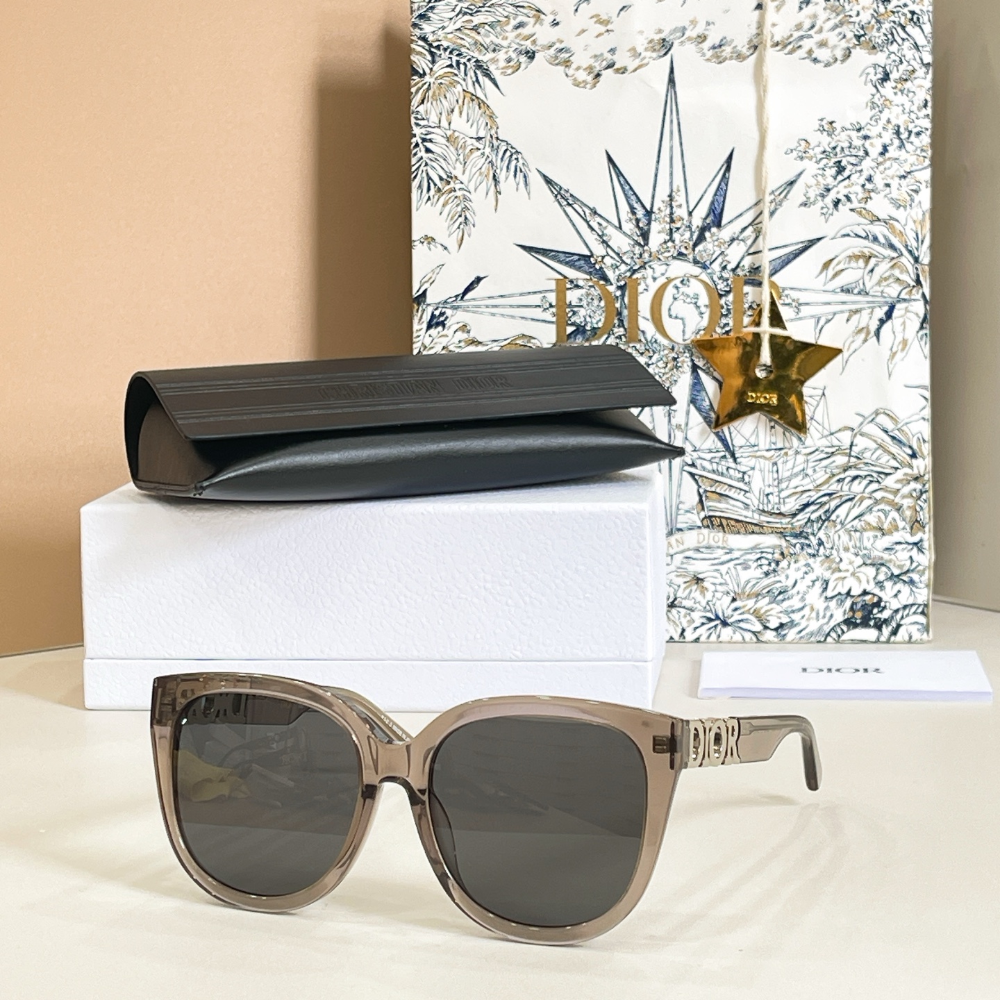 DIO*✨✨✨MODEL: CDior 8607✨✨✨SIZE：56口18-145✨✨