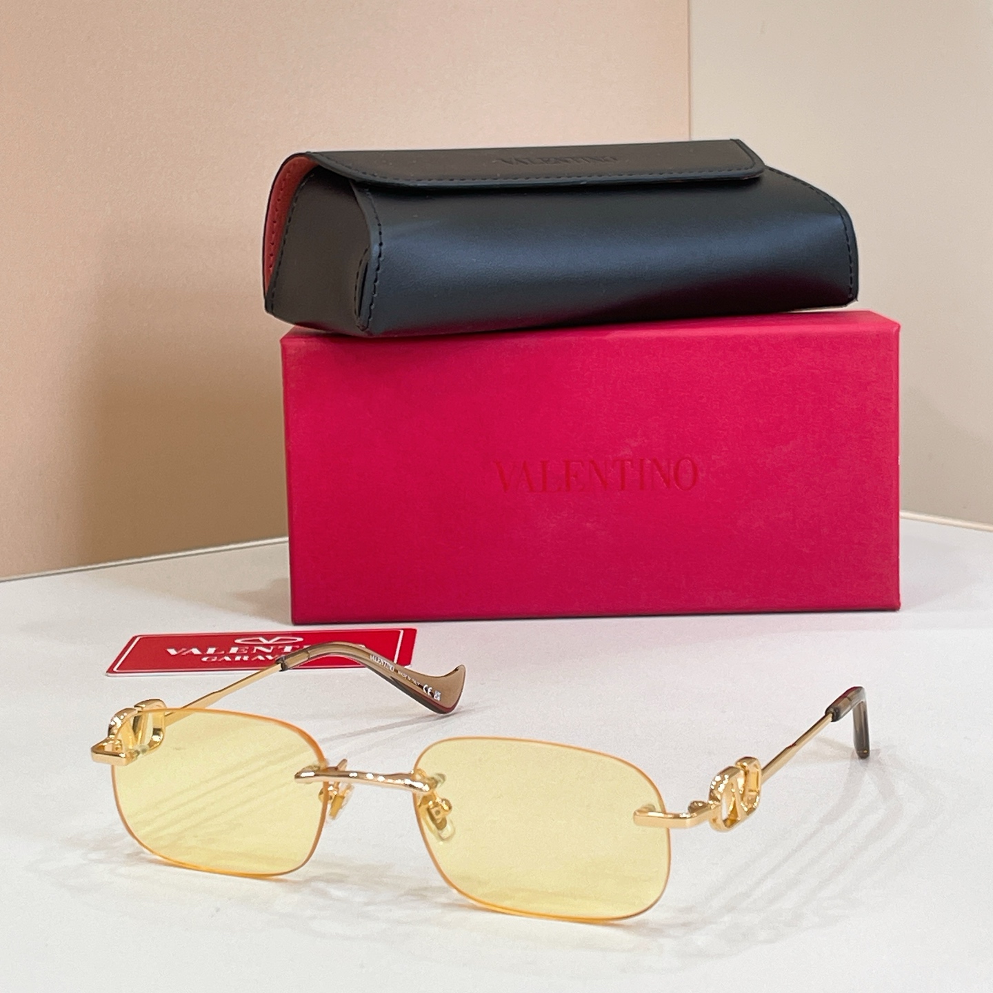 VALENTINO✨✨✨MODEL：VG0031S✨✨✨SIZE：53口18-140✨ ✨