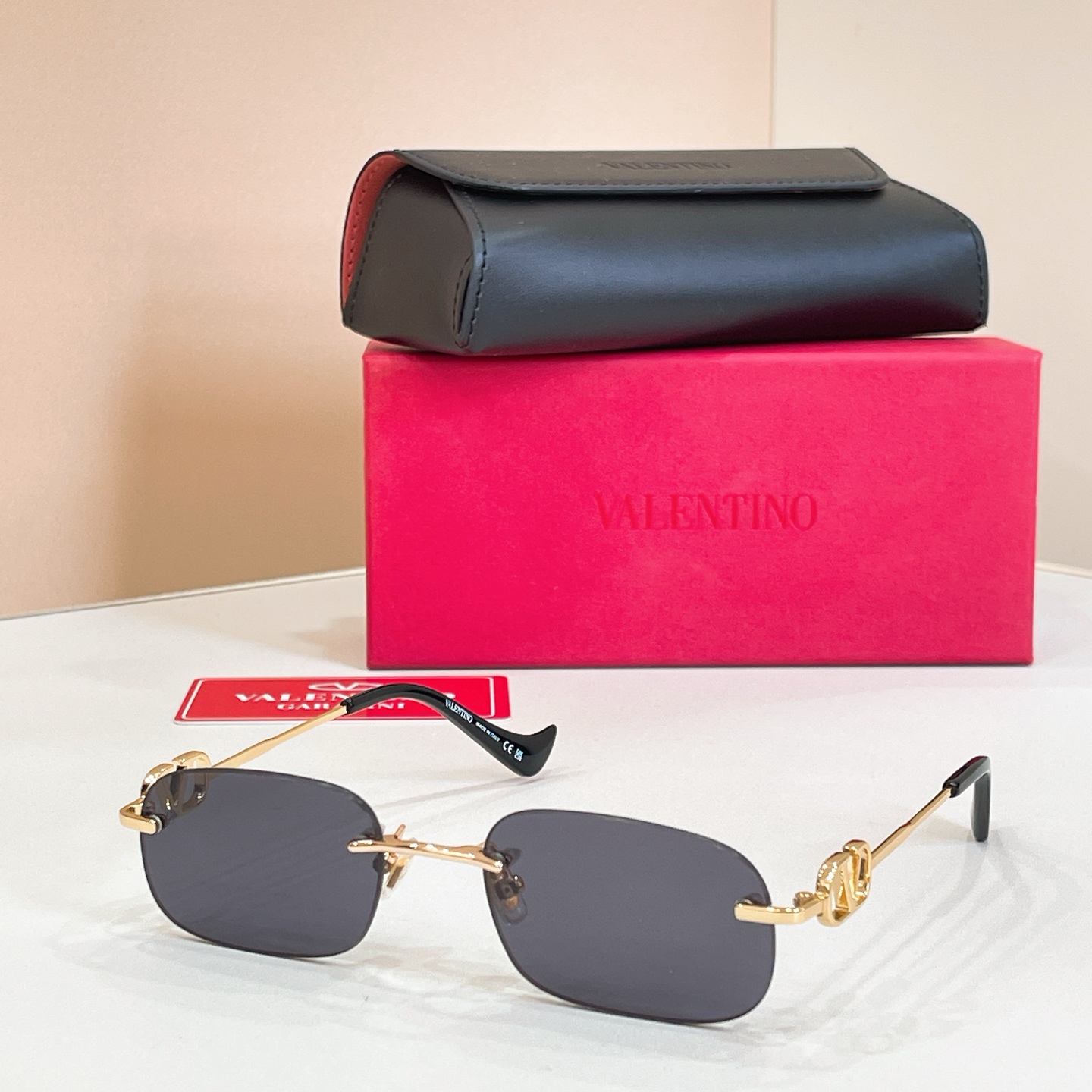 VALENTINO✨✨✨MODEL：VG0031S✨✨✨SIZE：53口18-140✨ ✨