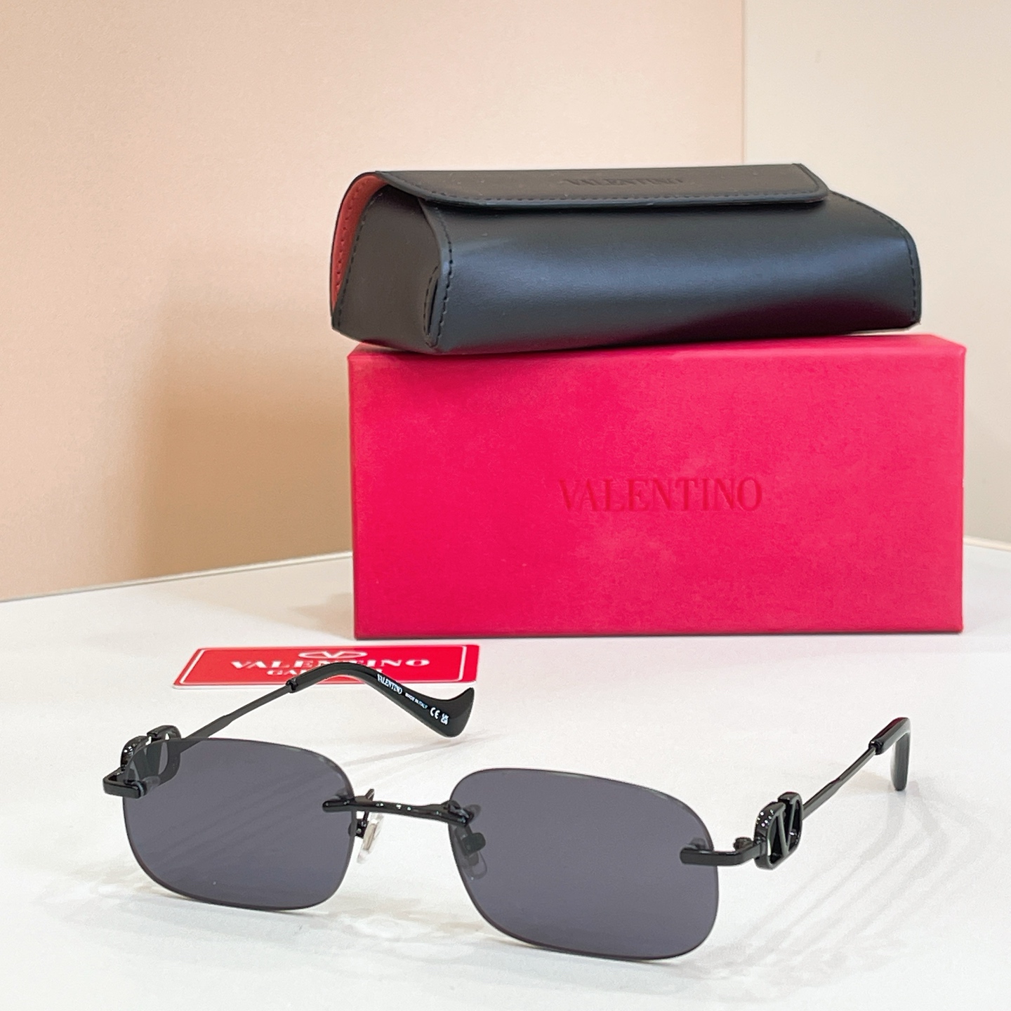 VALENTINO✨✨✨MODEL：VG0031S✨✨✨SIZE：53口18-140✨ ✨