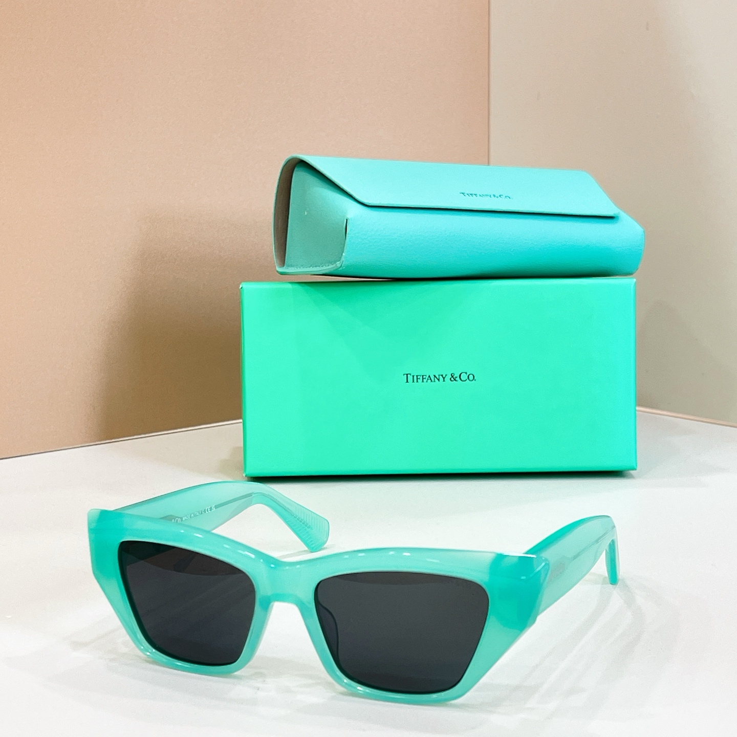 TIFFANY&Co.✨✨✨MODEL：TF4230✨✨✨ SIZE：54口17-140✨✨✨