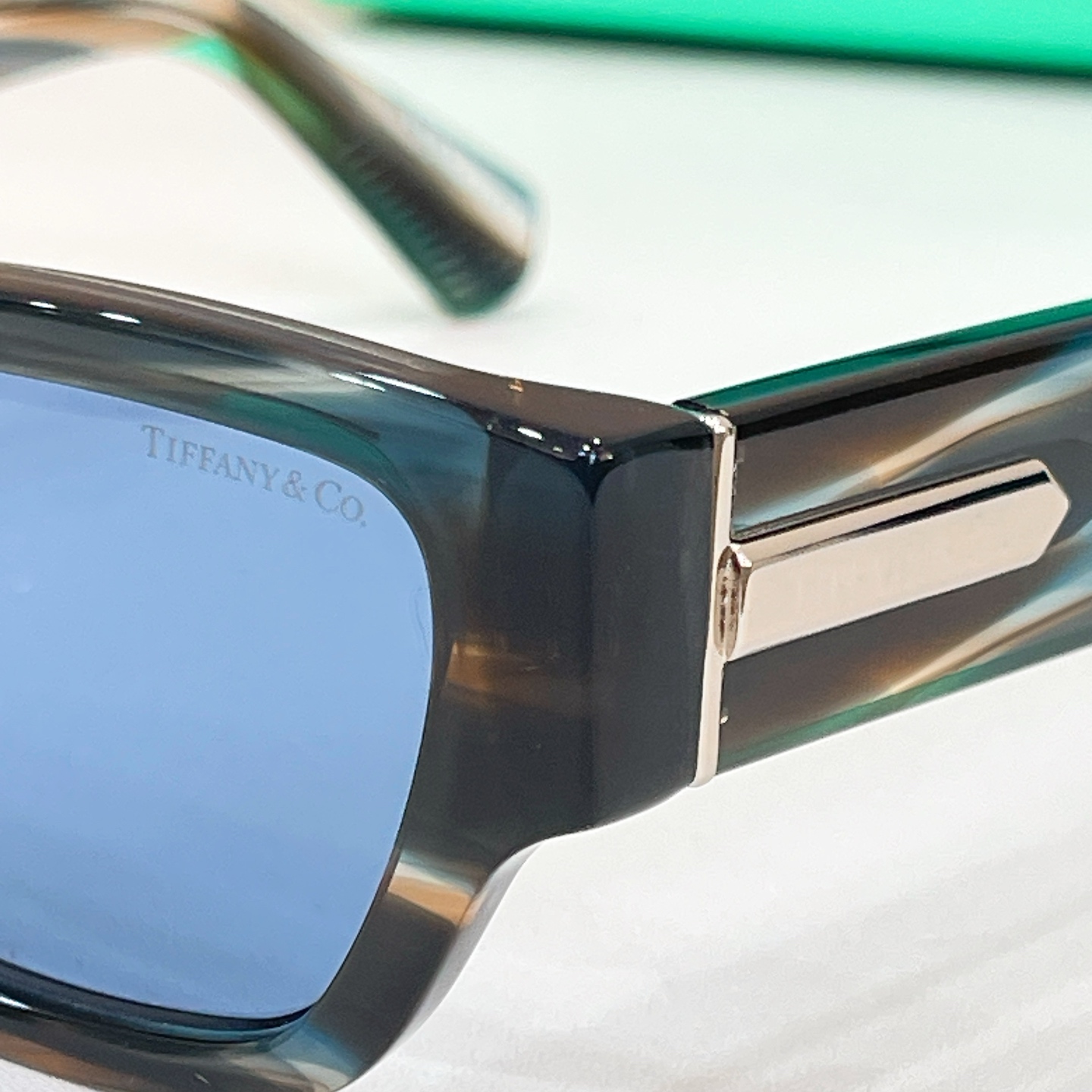 TIFFANY&Co.✨✨✨MODEL：TF4265U✨✨✨ SIZE：54口17-140✨✨✨