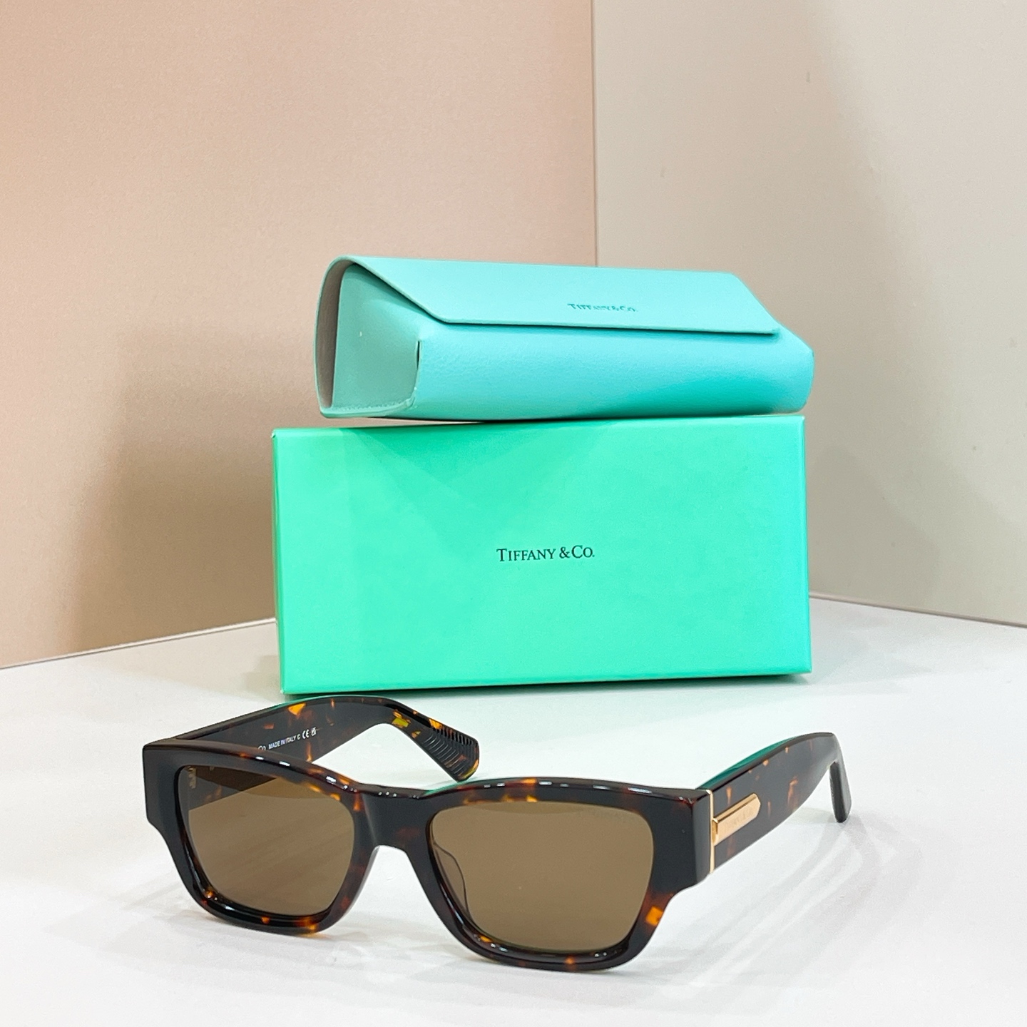 TIFFANY&Co.✨✨✨MODEL：TF4265U✨✨✨ SIZE：54口17-140✨✨✨