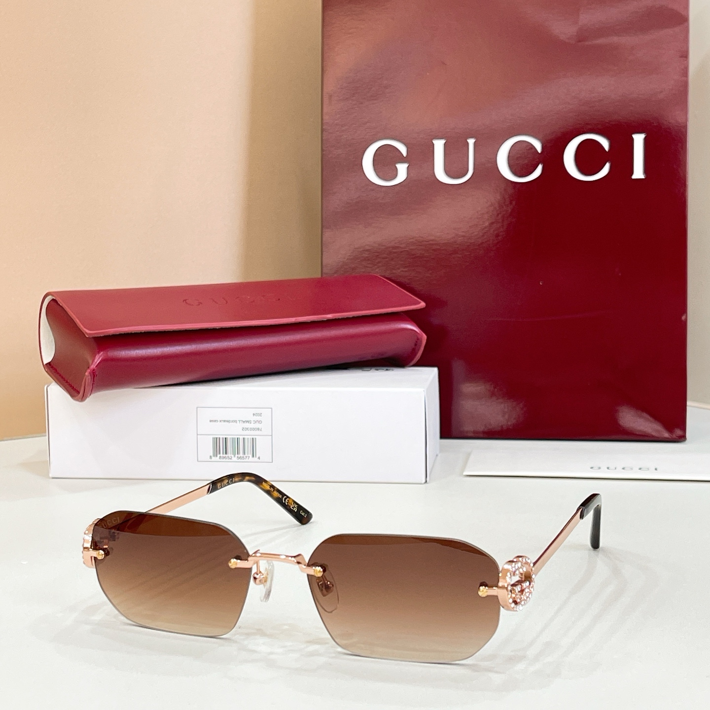 GUCCI🐝🐝🐝MODEL：GG2228S🐝🐝🐝SIZE:57口18-135🐝🐝🐝