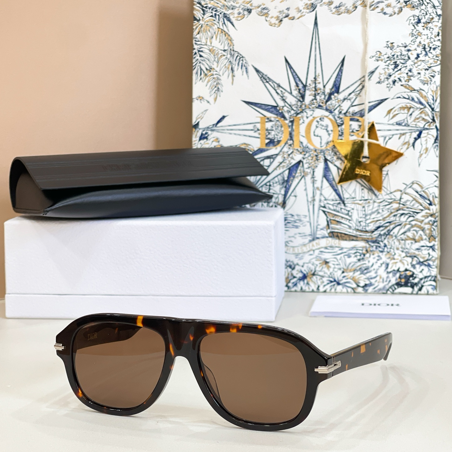 DIO*✨✨✨MODEL: DiorBlackSuitO N4I✨✨✨SIZE：56口16-145✨✨