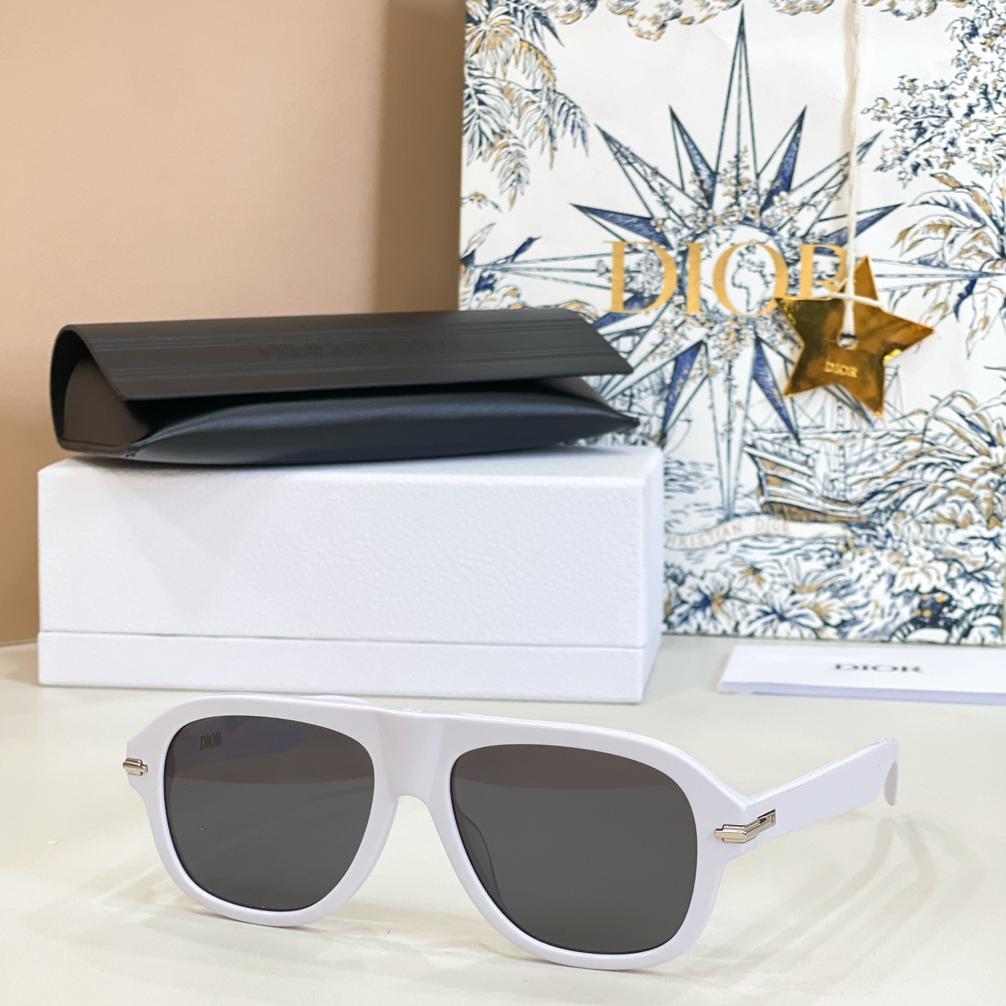 DIO*✨✨✨MODEL: DiorBlackSuitO N4I✨✨✨SIZE：56口16-145✨✨