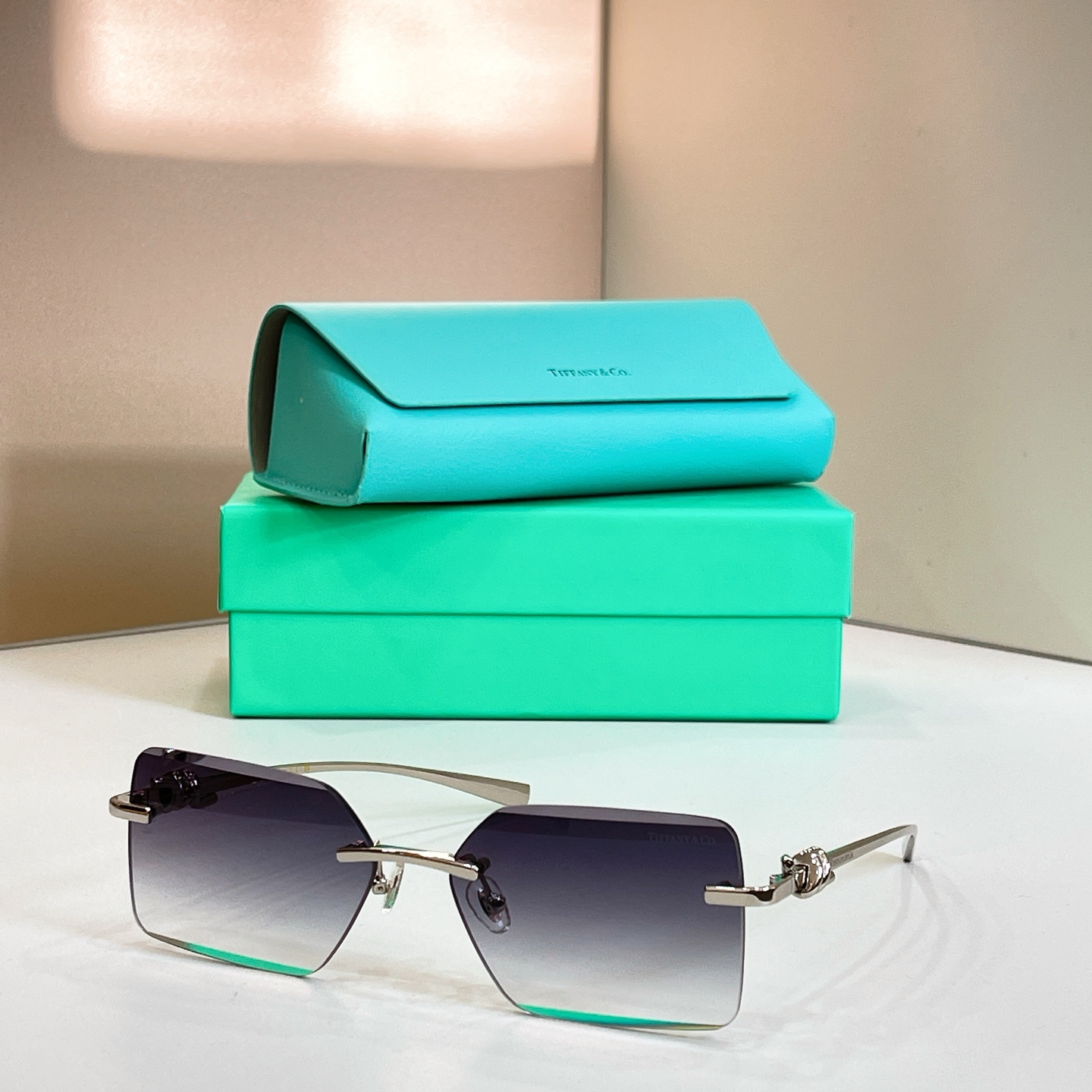 TIFFANY&Co.✨✨✨MODEL：TF1856L✨✨✨ SIZE：58口16-140✨✨✨