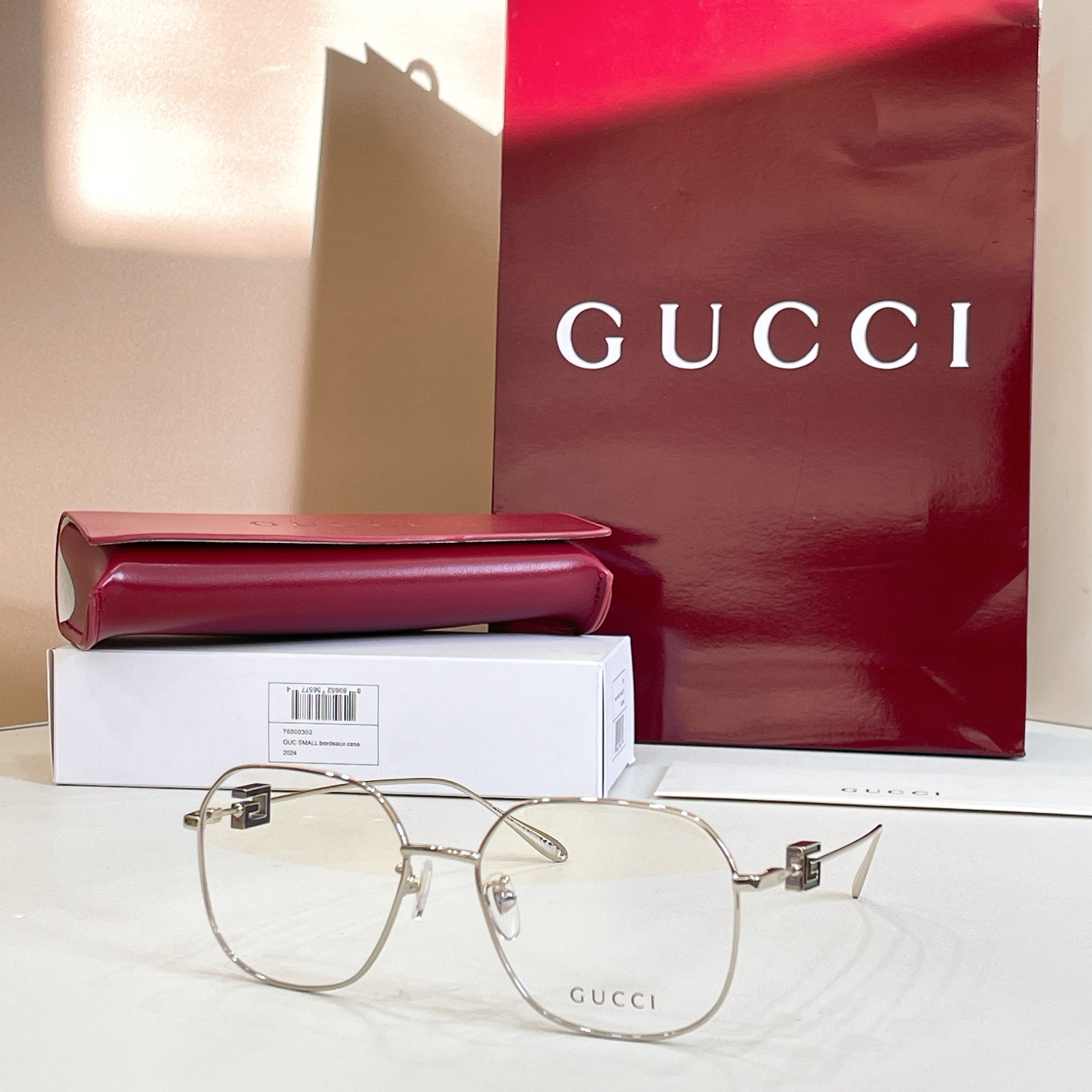 GUCCI🐝🐝🐝MODEL：GG2209SK🐝🐝🐝SIZE:56口18-145🐝🐝🐝