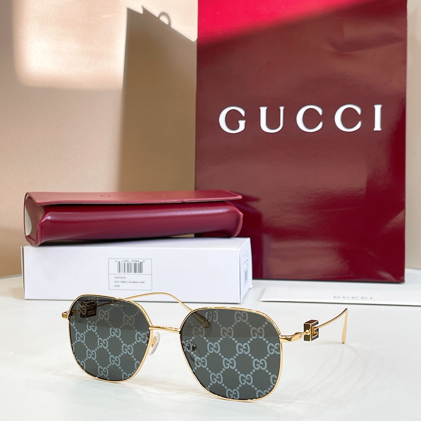 GUCCI🐝🐝🐝MODEL：GG2209SK🐝🐝🐝SIZE:56口18-145🐝🐝🐝