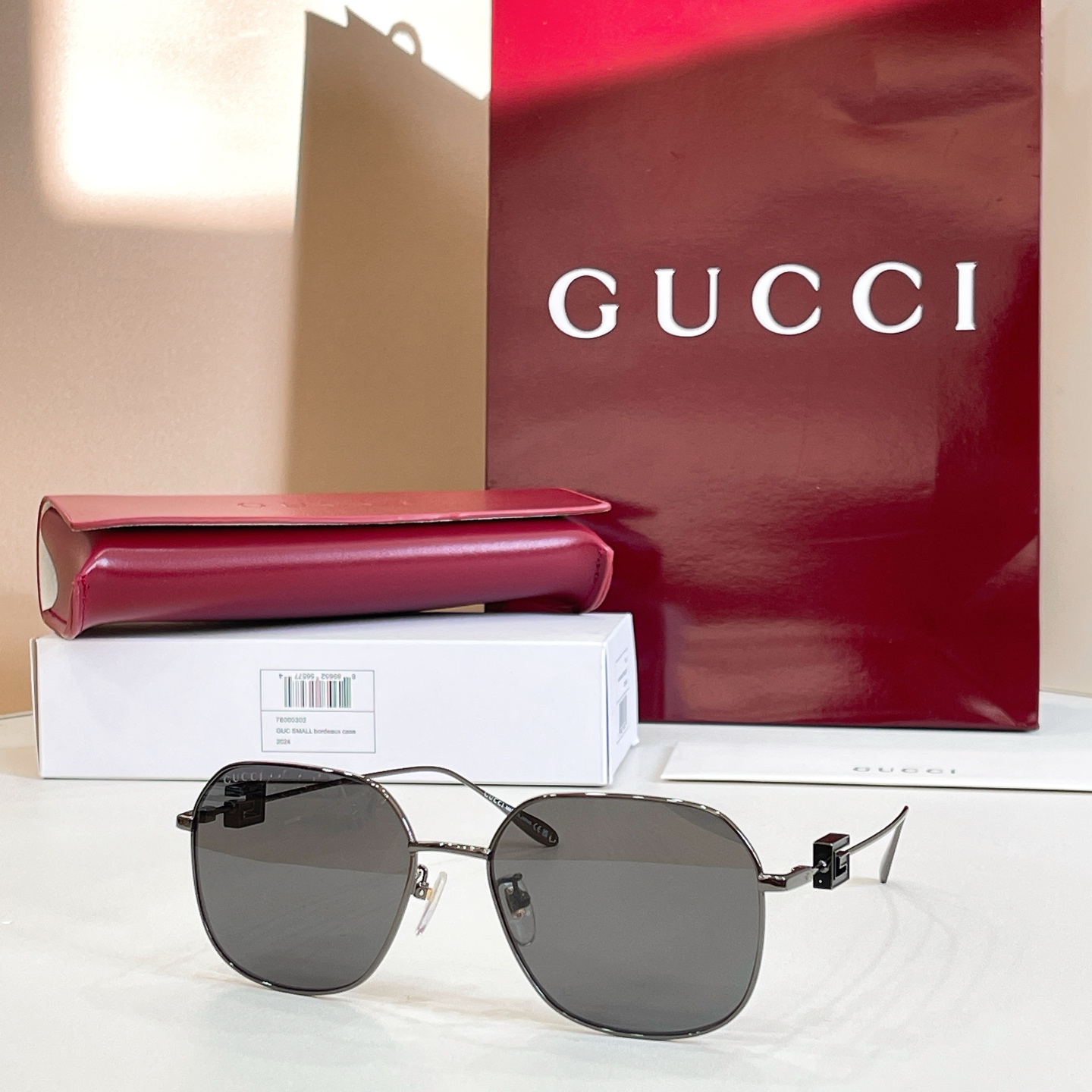 GUCCI🐝🐝🐝MODEL：GG2209SK🐝🐝🐝SIZE:56口18-145🐝🐝🐝