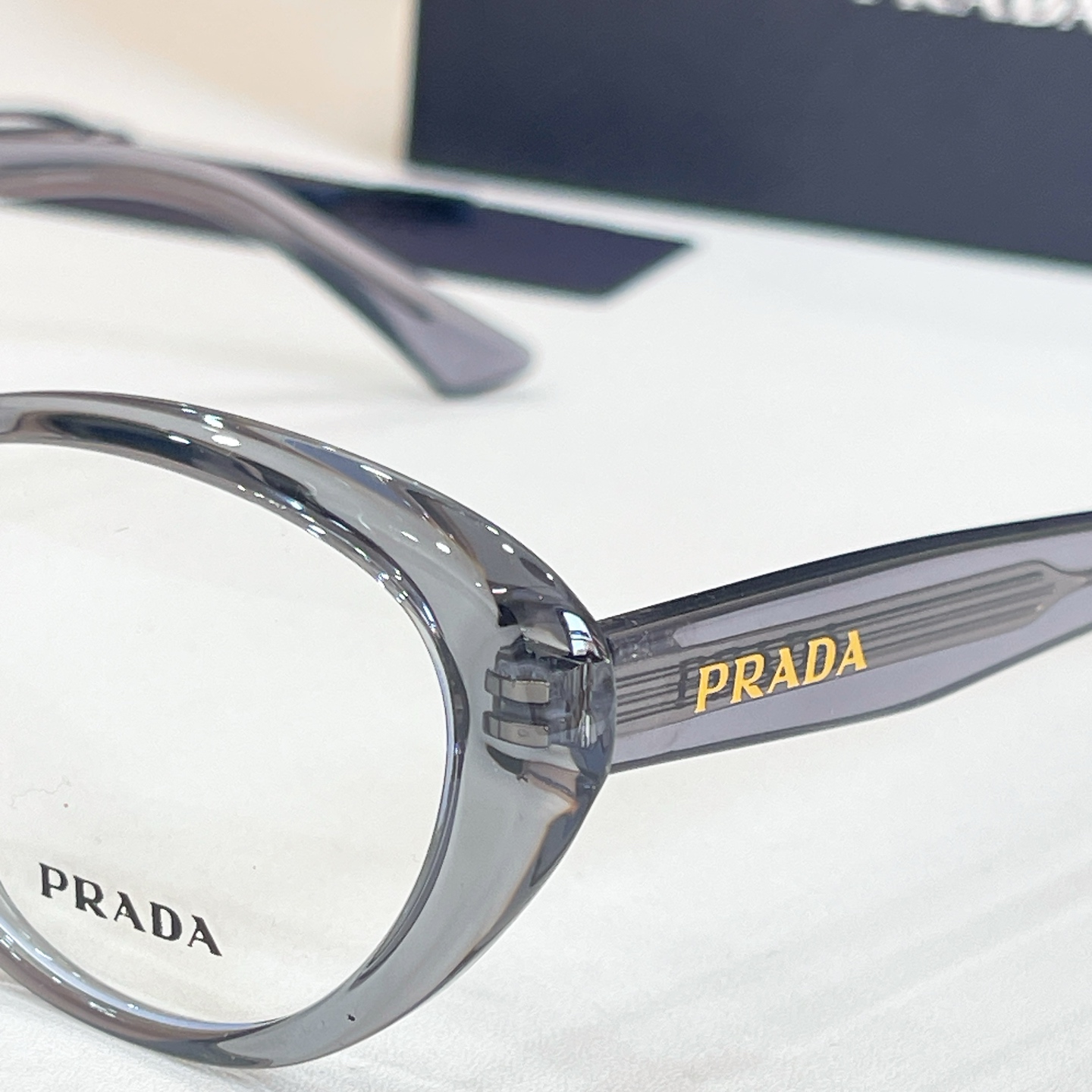 PRAD*✨✨✨MODEL：K9210✨✨✨SIZE：52口18-147✨✨✨