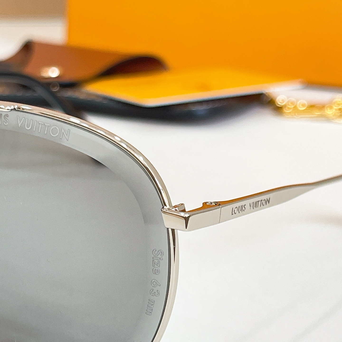 LOUIS VUITTO*✨✨✨MODEL：Z2625✨✨✨ SIZE：63口14-145✨✨✨