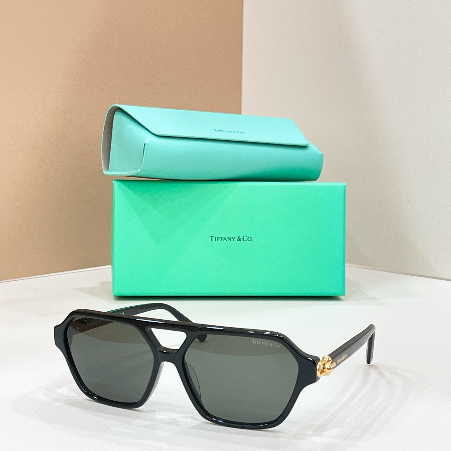 TIFFANY&Co.✨✨✨MODEL：TF4264U✨✨✨ SIZE：58口14-140✨✨✨