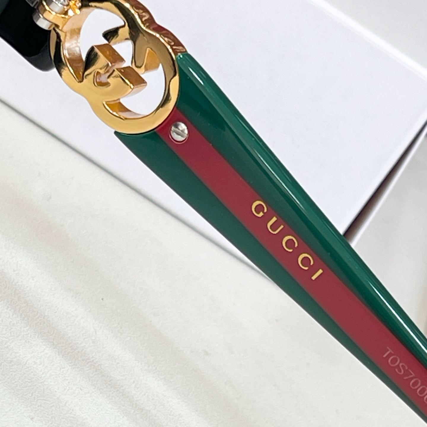 GUCC*🐝🐝🐝MODEL：GG2124O 🐝🐝🐝SIZE:52口18-135 🐝🐝🐝